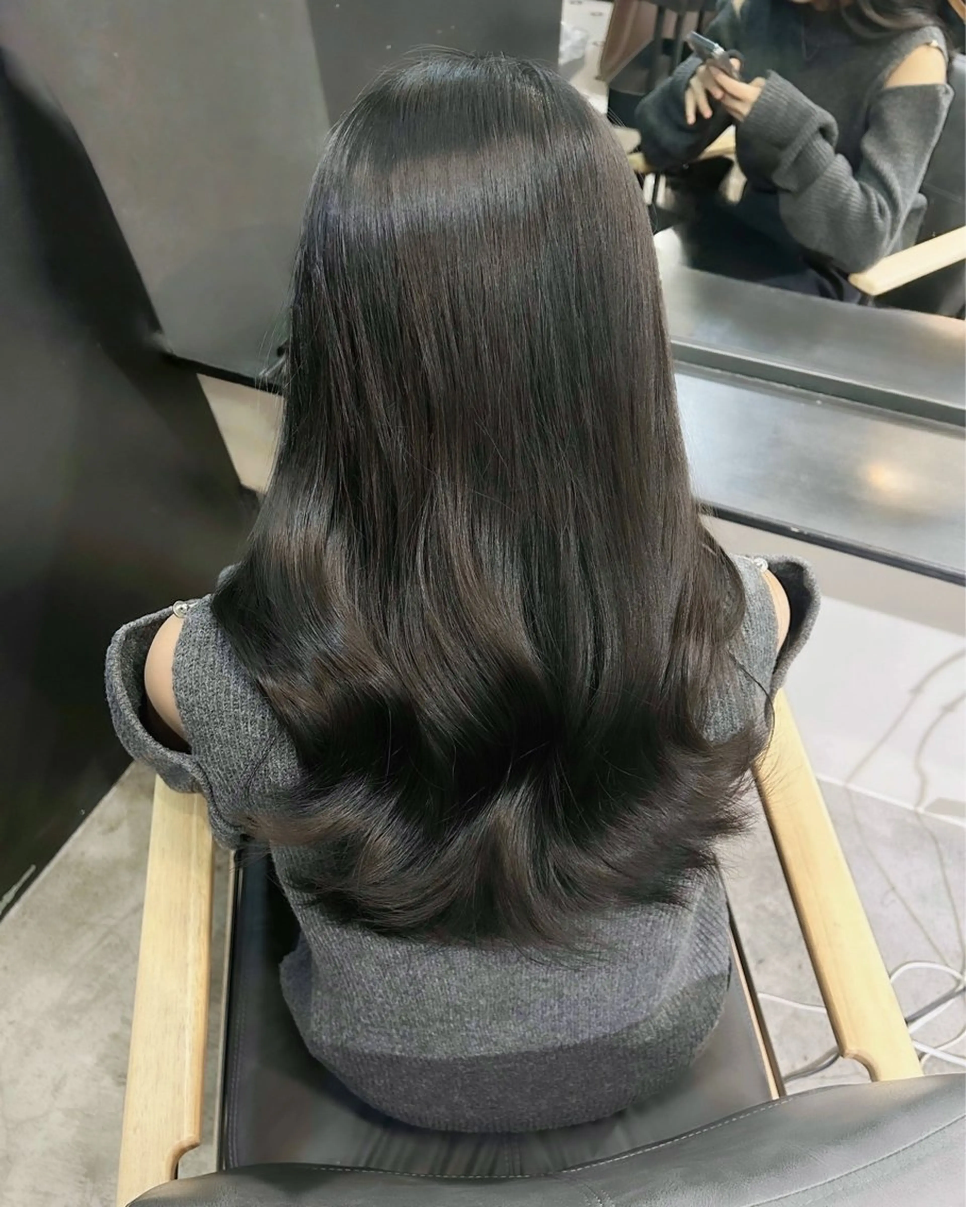 ロング カラー ヘアカラー トリートメント ヘアセット 地毛風艶カラー🌿 喜多夏海のヘアスタイル