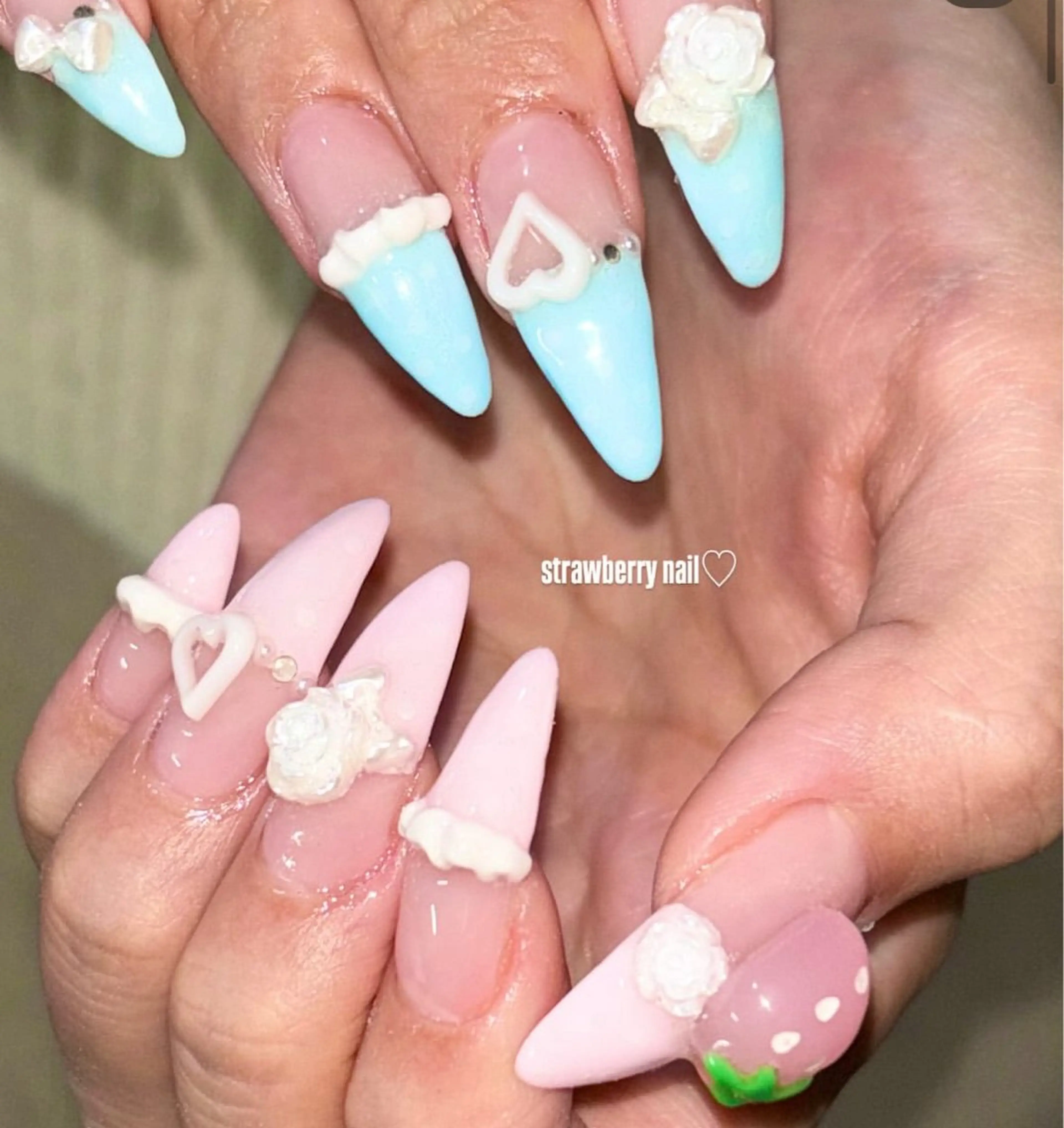 ネイル ハンドネイル moca心斎橋所属・˚✧⁺⭐︎༚moca miyuu⁎⁺˳✧༚のネイルデザイン