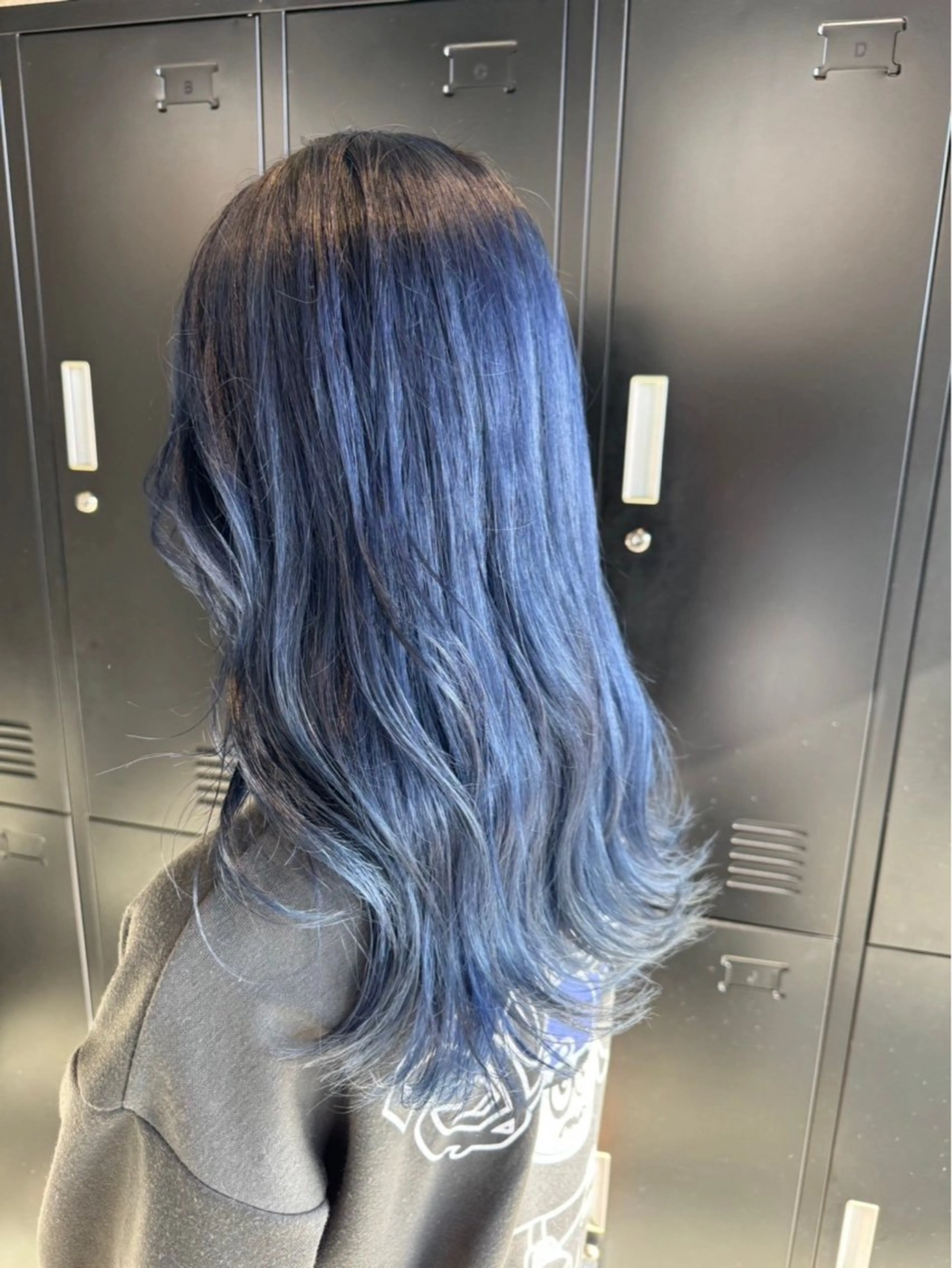 セミロング カラー トップスタイリスト 🖤sachikaのヘアスタイル