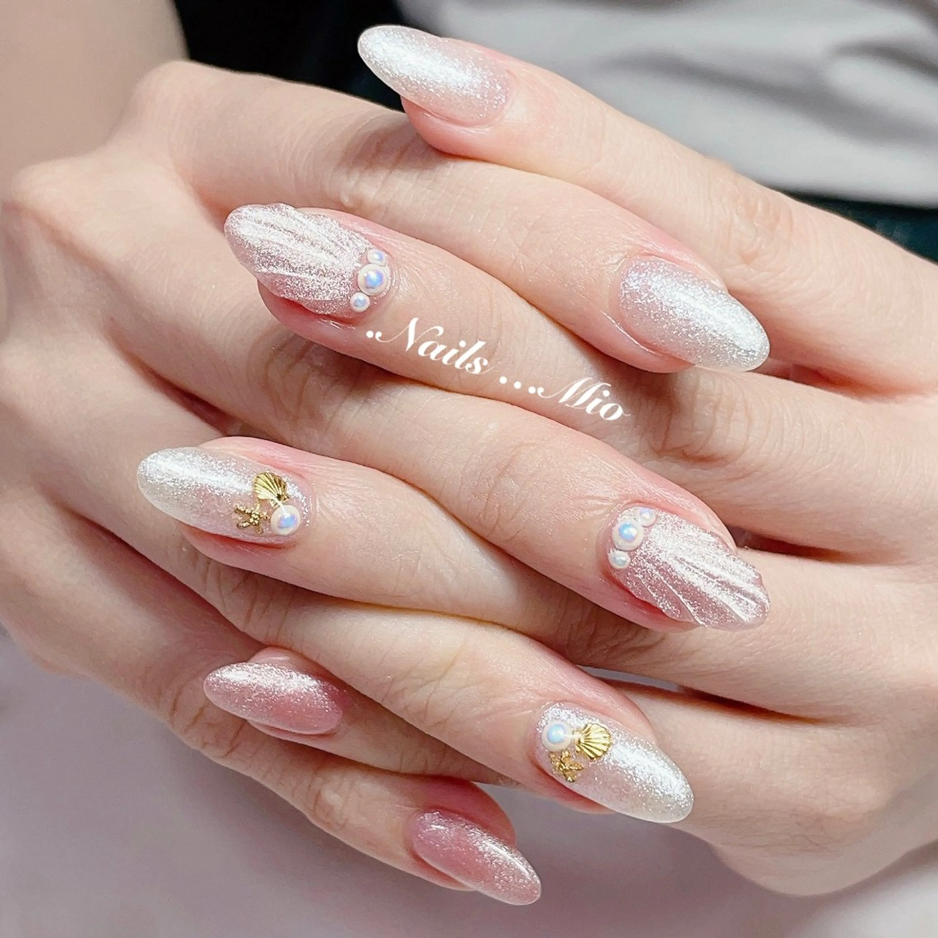 ネイル ジェルネイル ハンドネイル ハンドケア .Nails Mio 赤羽西ネイルサロンのネイルデザイン