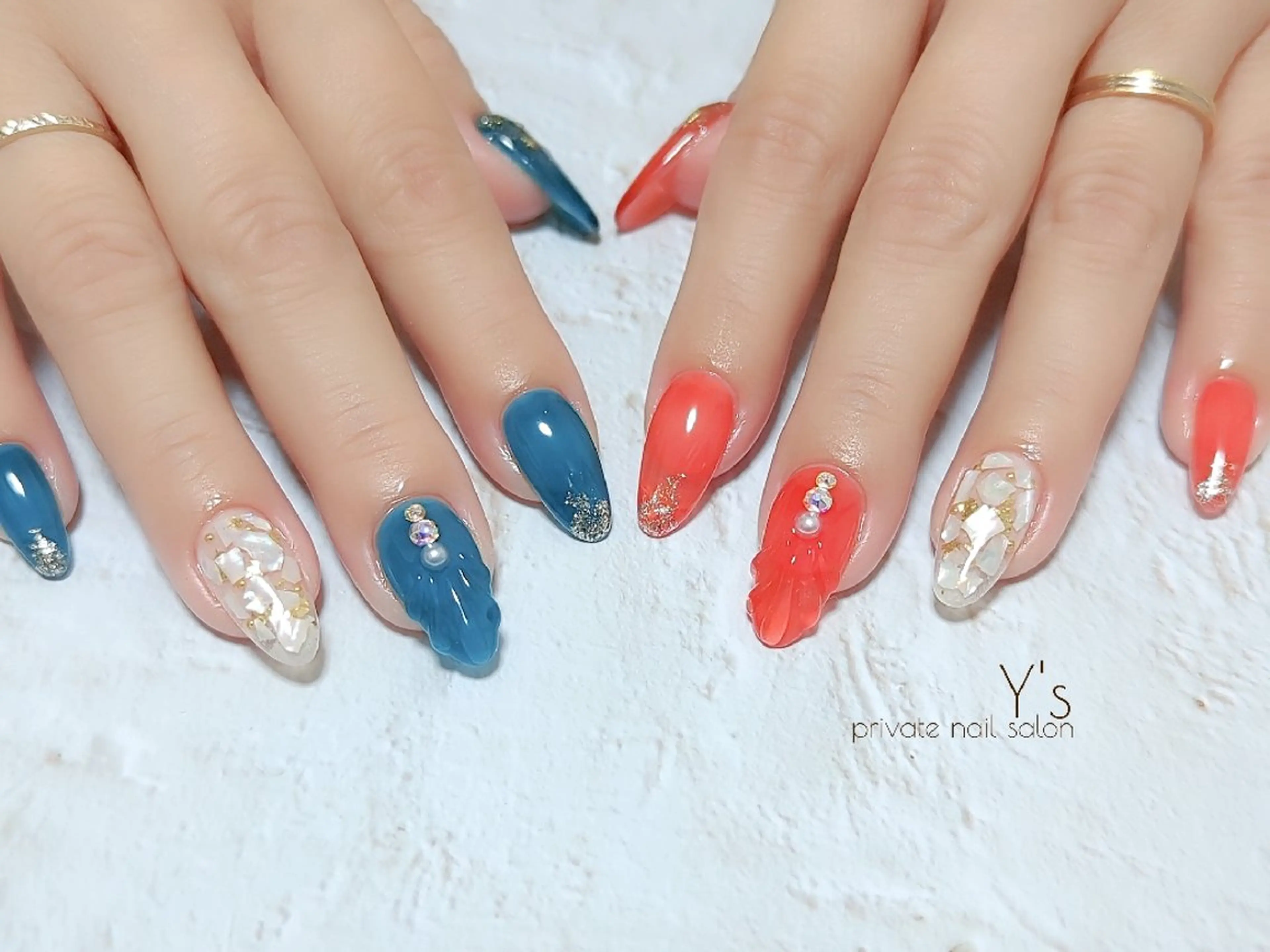 ネイル ハンドネイル YUMI NAGAI  のネイルデザイン