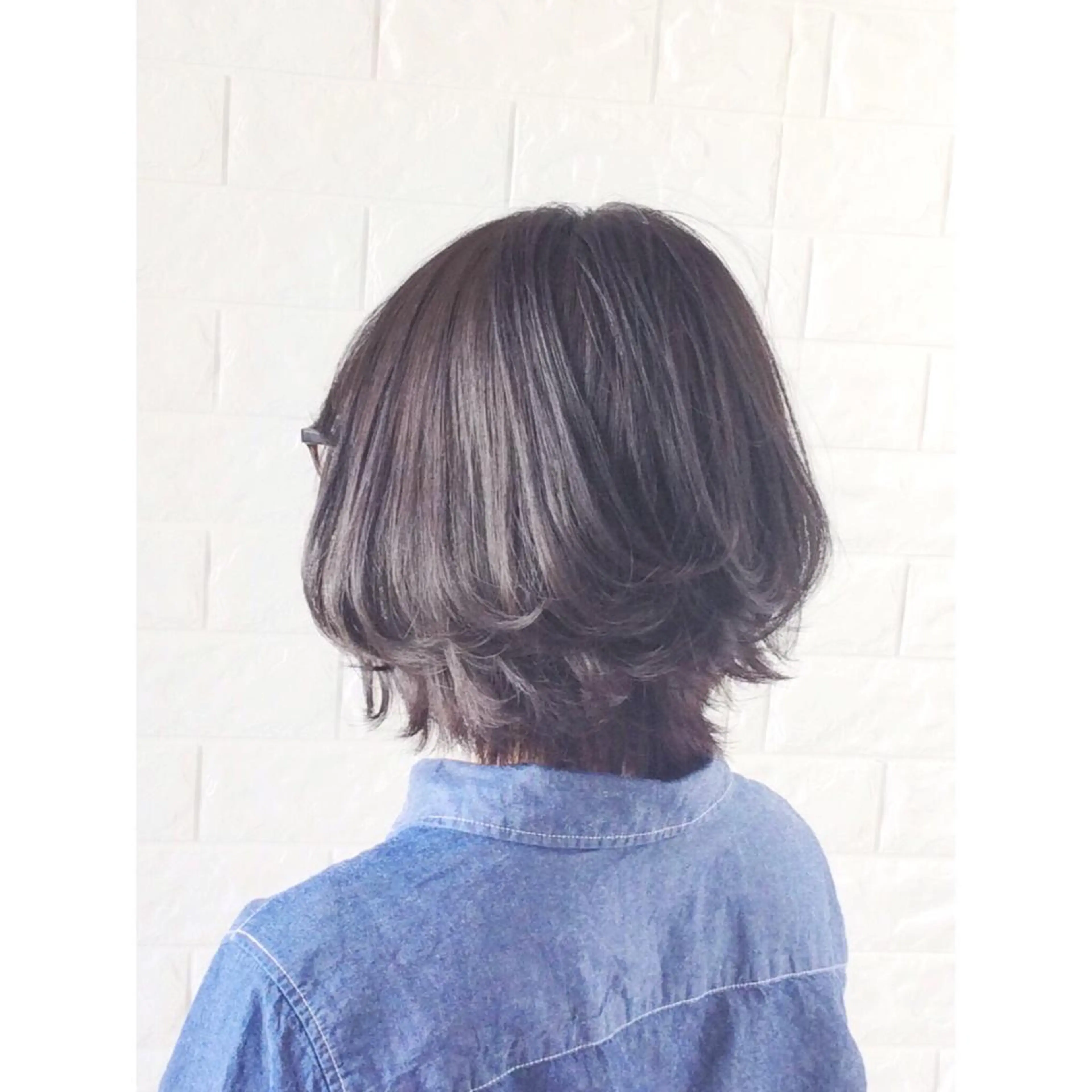 ショート カラー アッシュ アッシュブラウン ブラウンカラー イルミナカラー カット ヘアカラー パーマ トリートメント ヘッドスパ KIZU 髪質改善 オカルト怪談のヘアスタイル