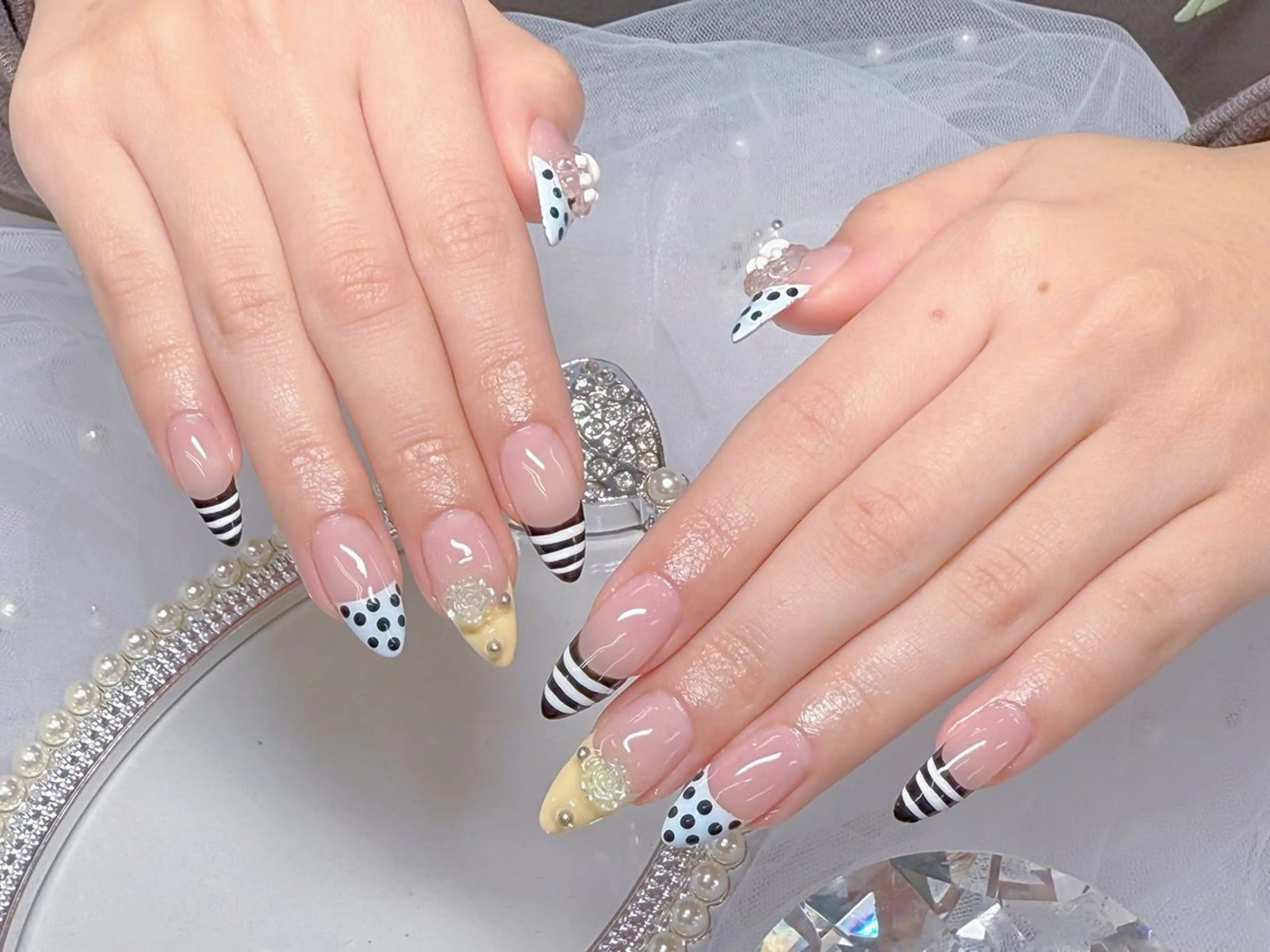 カラー ZIN RUBYNAILのネイルデザイン