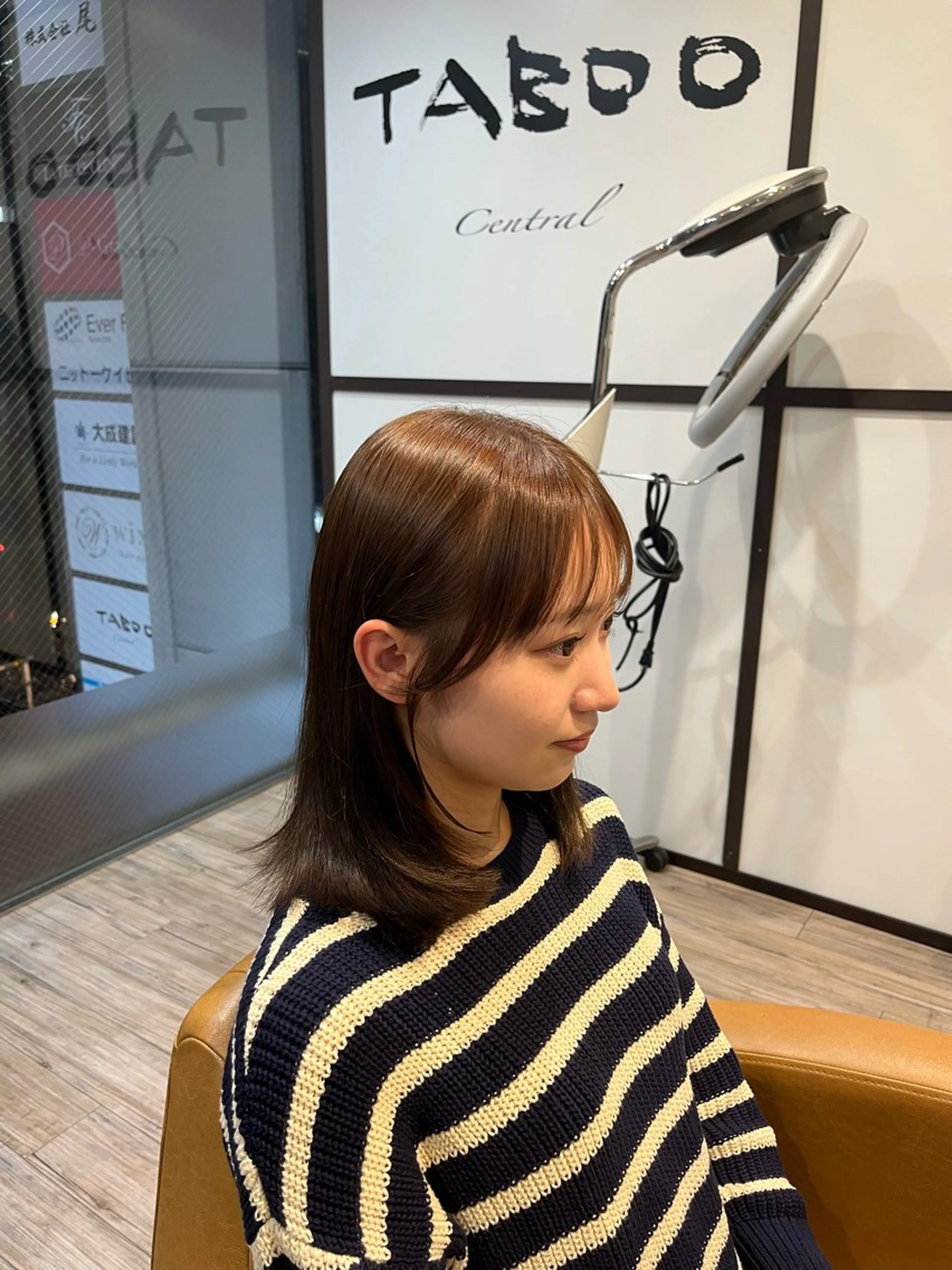 ミディアム 顔周りカット カット ヘアカラー ブリーチなしWカラー レイヤー/Rickyのヘアスタイル