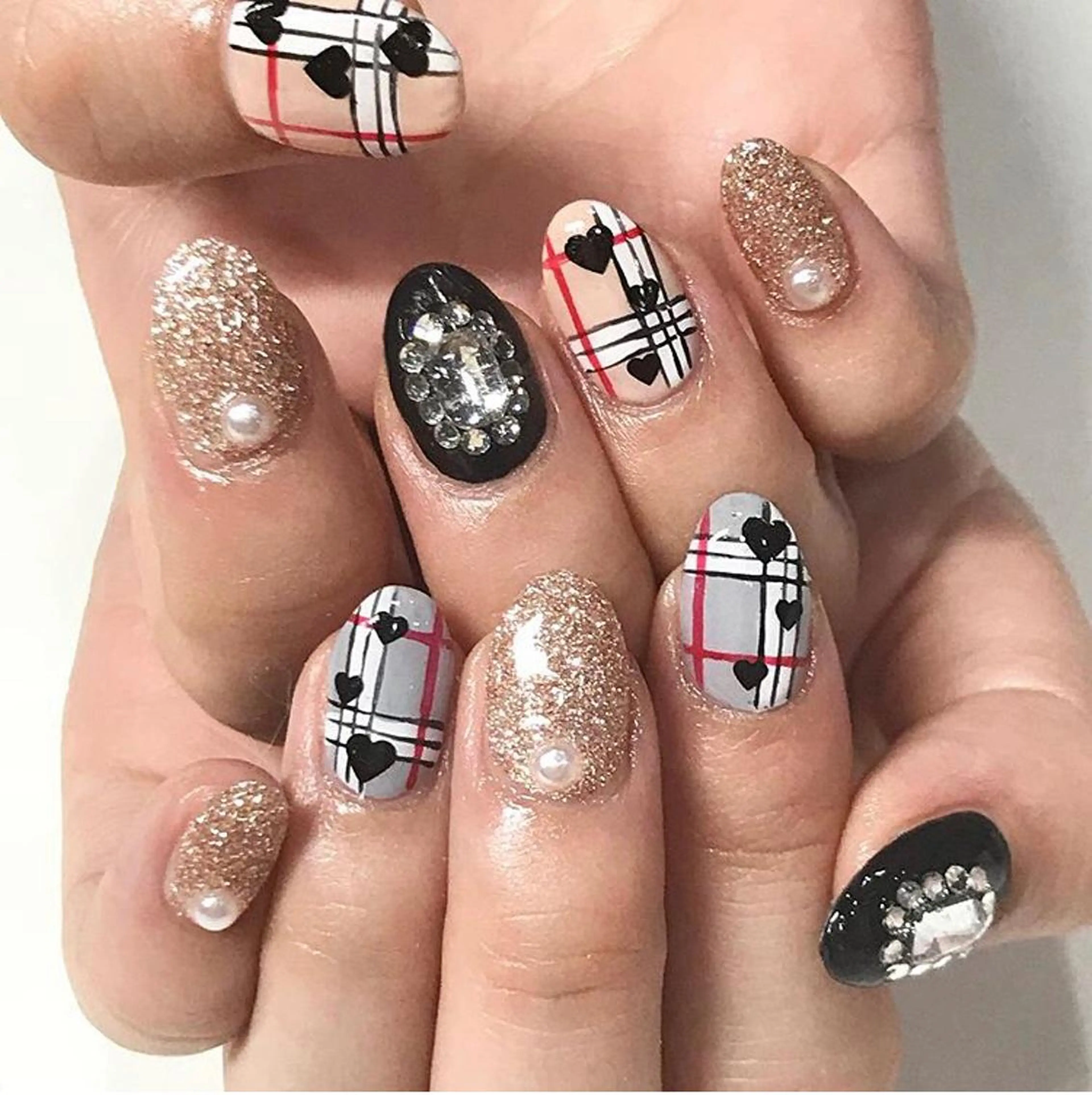 ネイル 渋谷ビュレネイル Kaoruのネイルデザイン