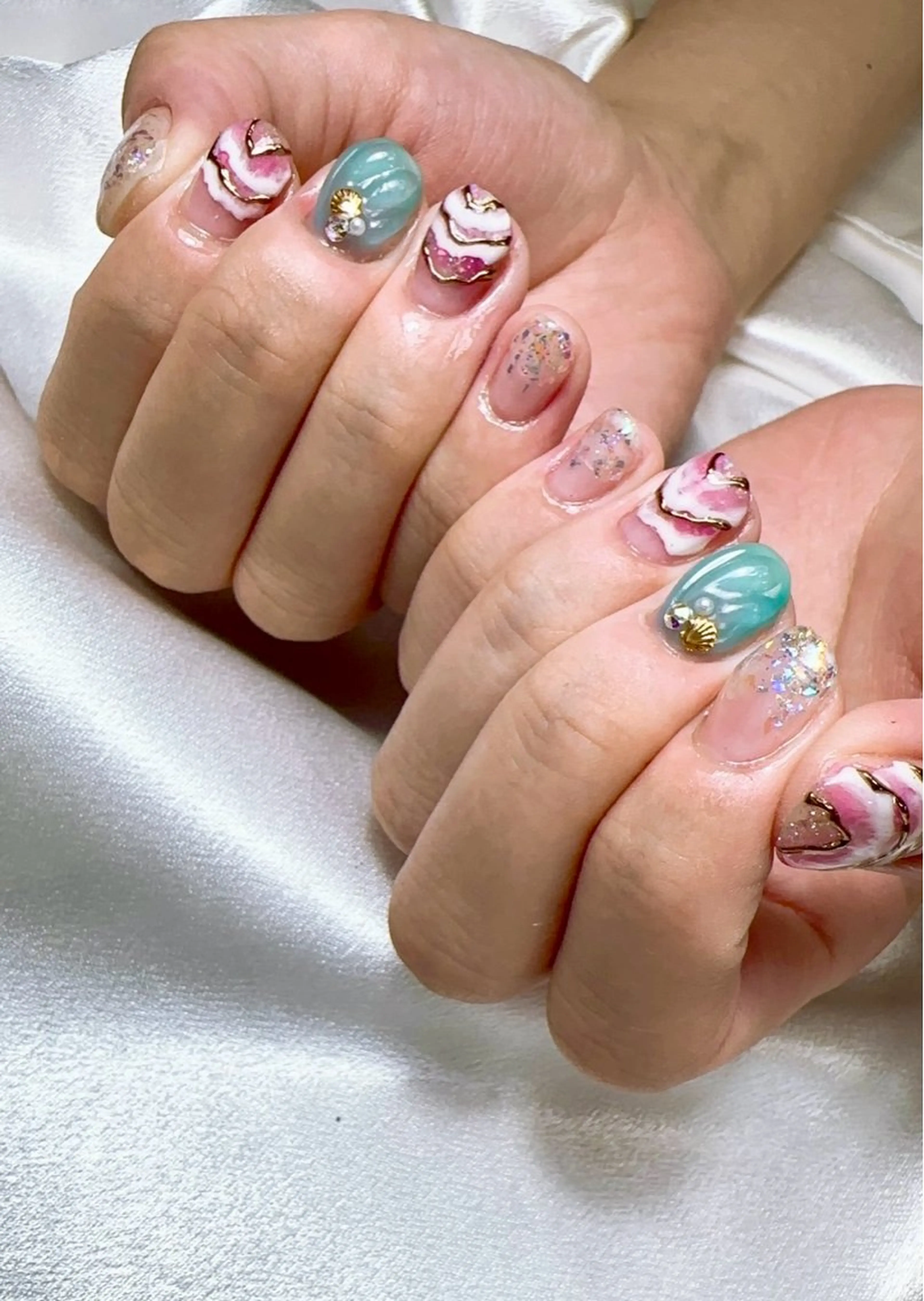 ネイル アートネイル ラメ(グリッター) ラメグラデーション 持ち込み ぷっくりネイル private nail salon /Chou chou シュシュ所属・木村 友香のネイルデザイン