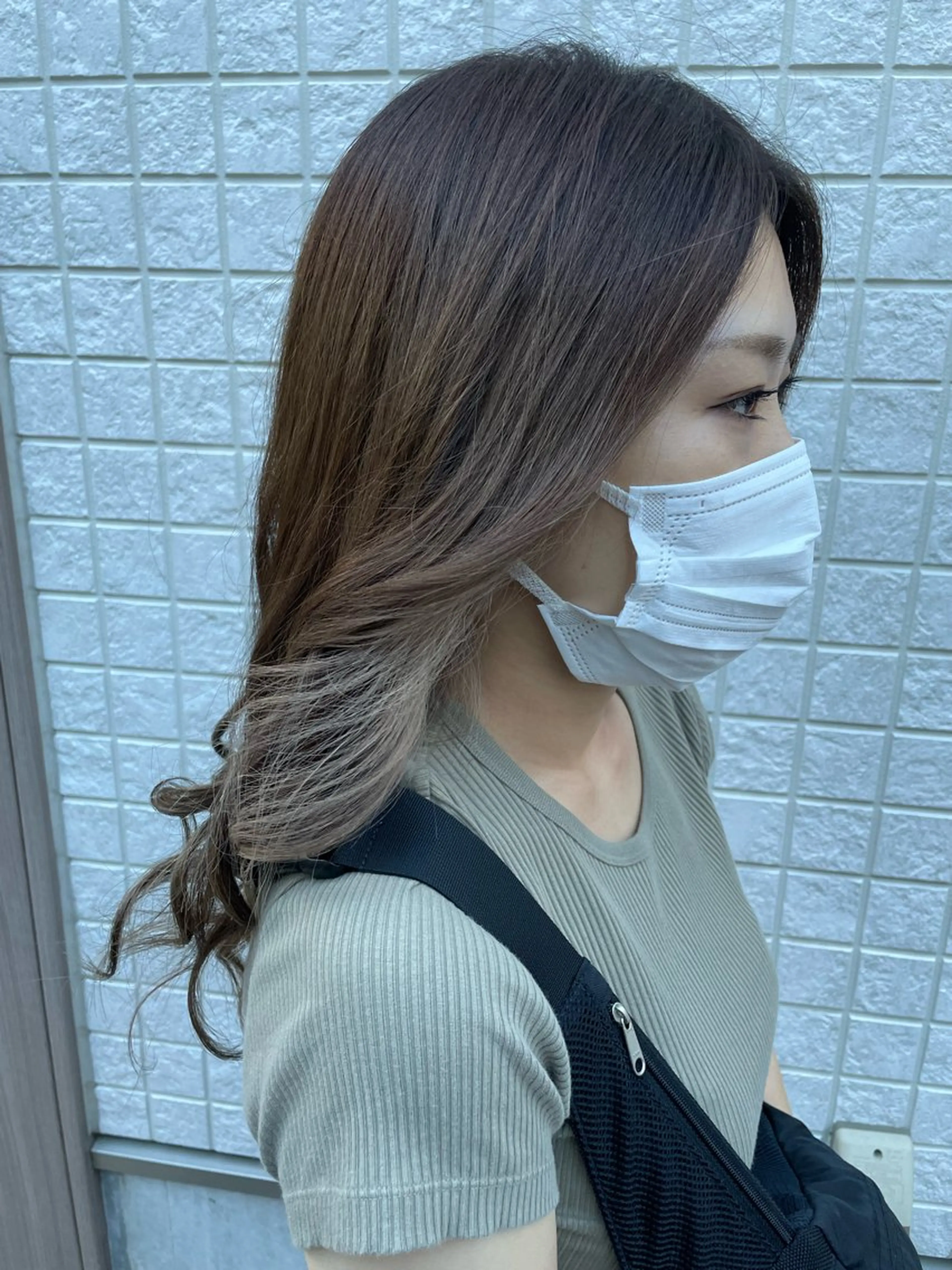 カラー ベージュカラー ブリーチ 米本 匠のヘアスタイル