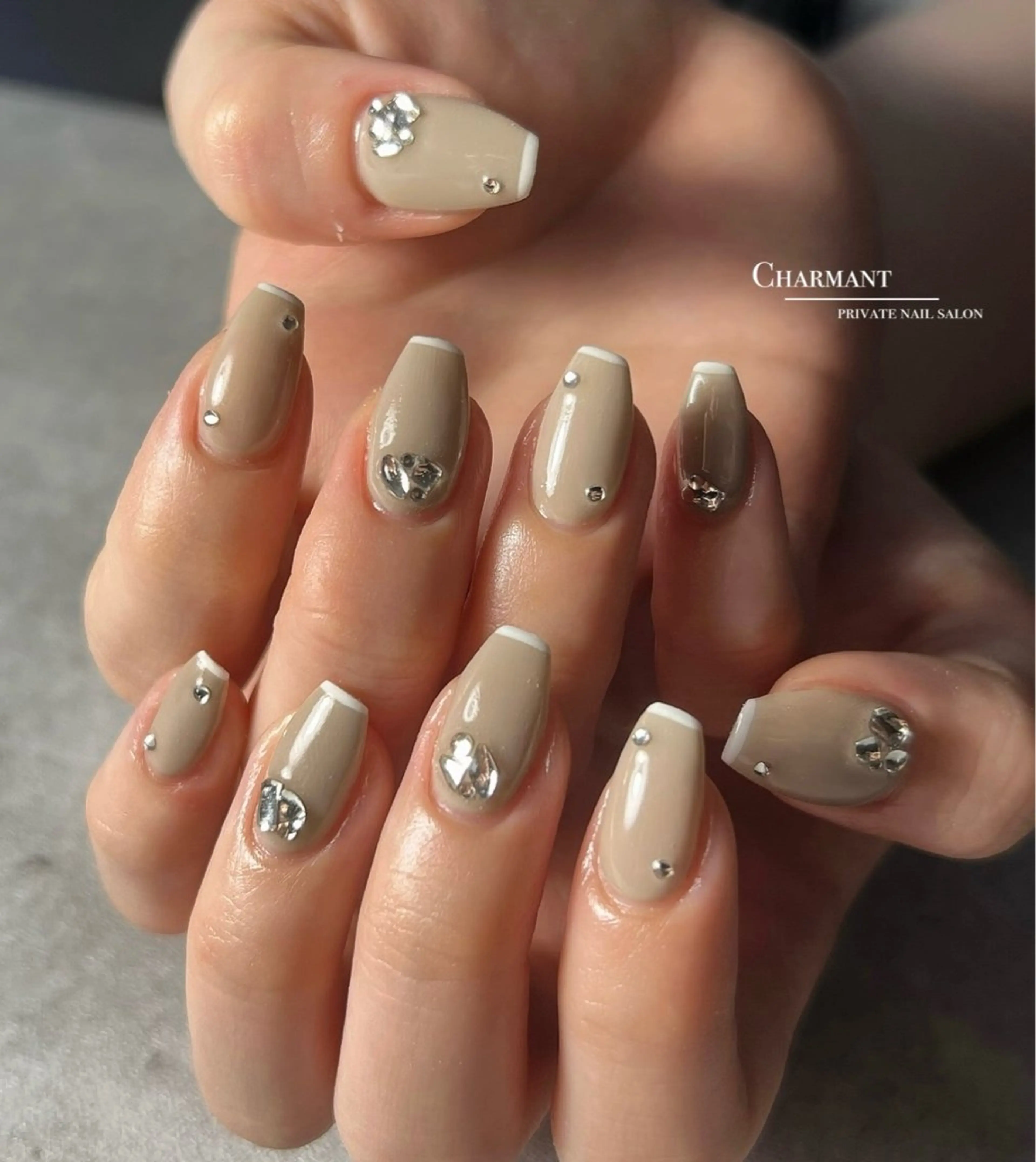 ネイル ハンドネイル Minako 【Charmant】のネイルデザイン
