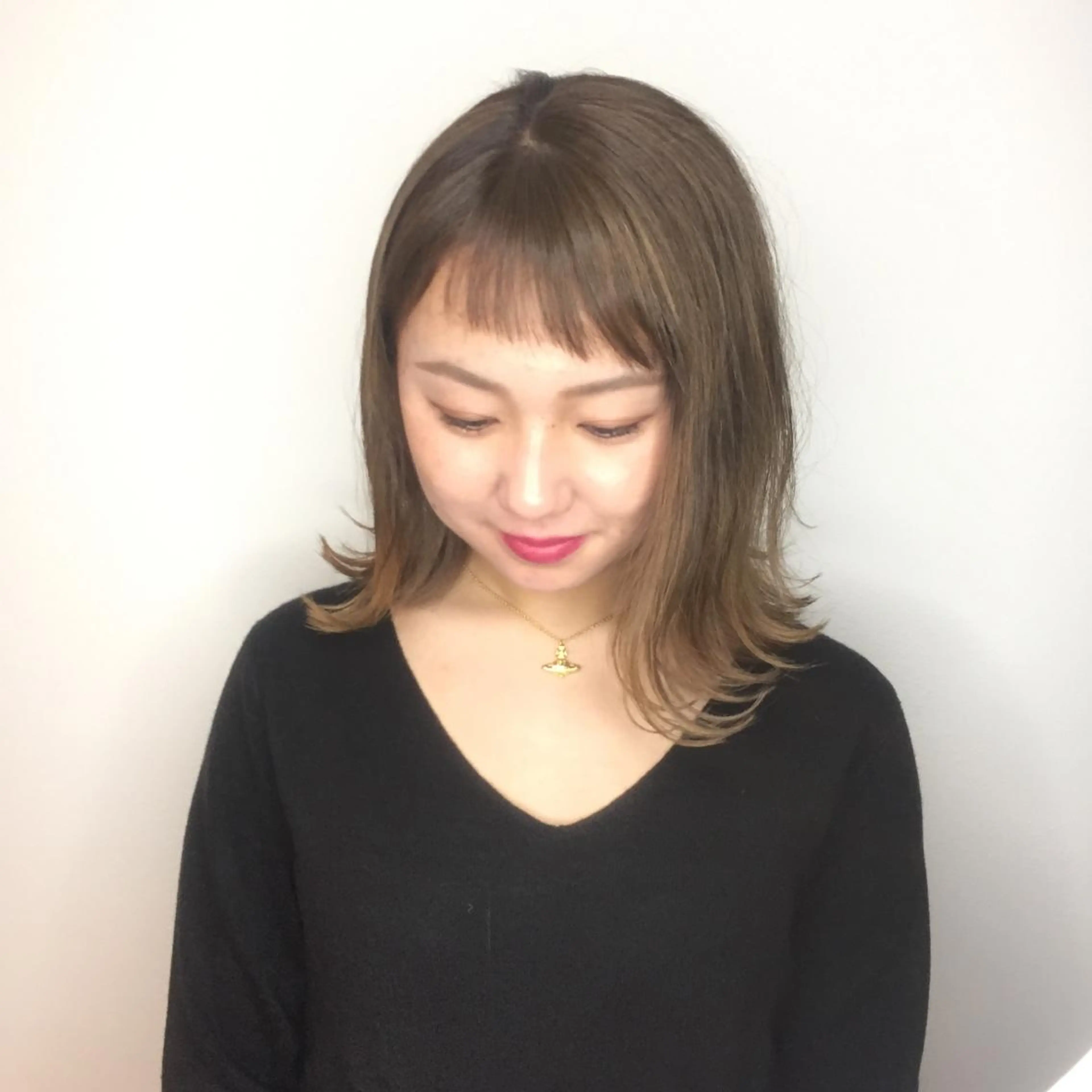 ミディアム to heart 十三店所属・稲田 結衣夏のヘアスタイル