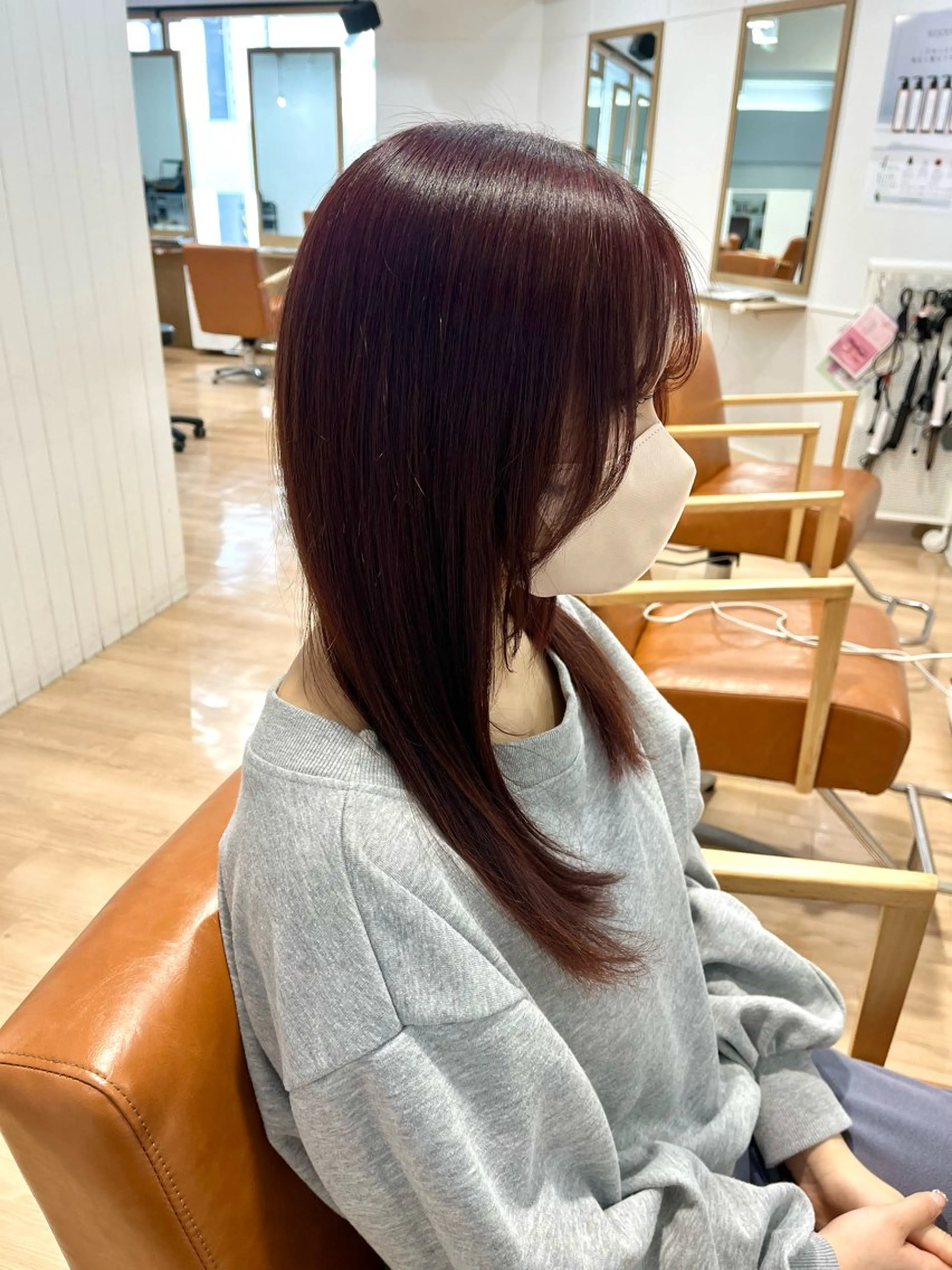 セミロング カラー 栄/金山  村井七海 メンズカット大募集のヘアスタイル