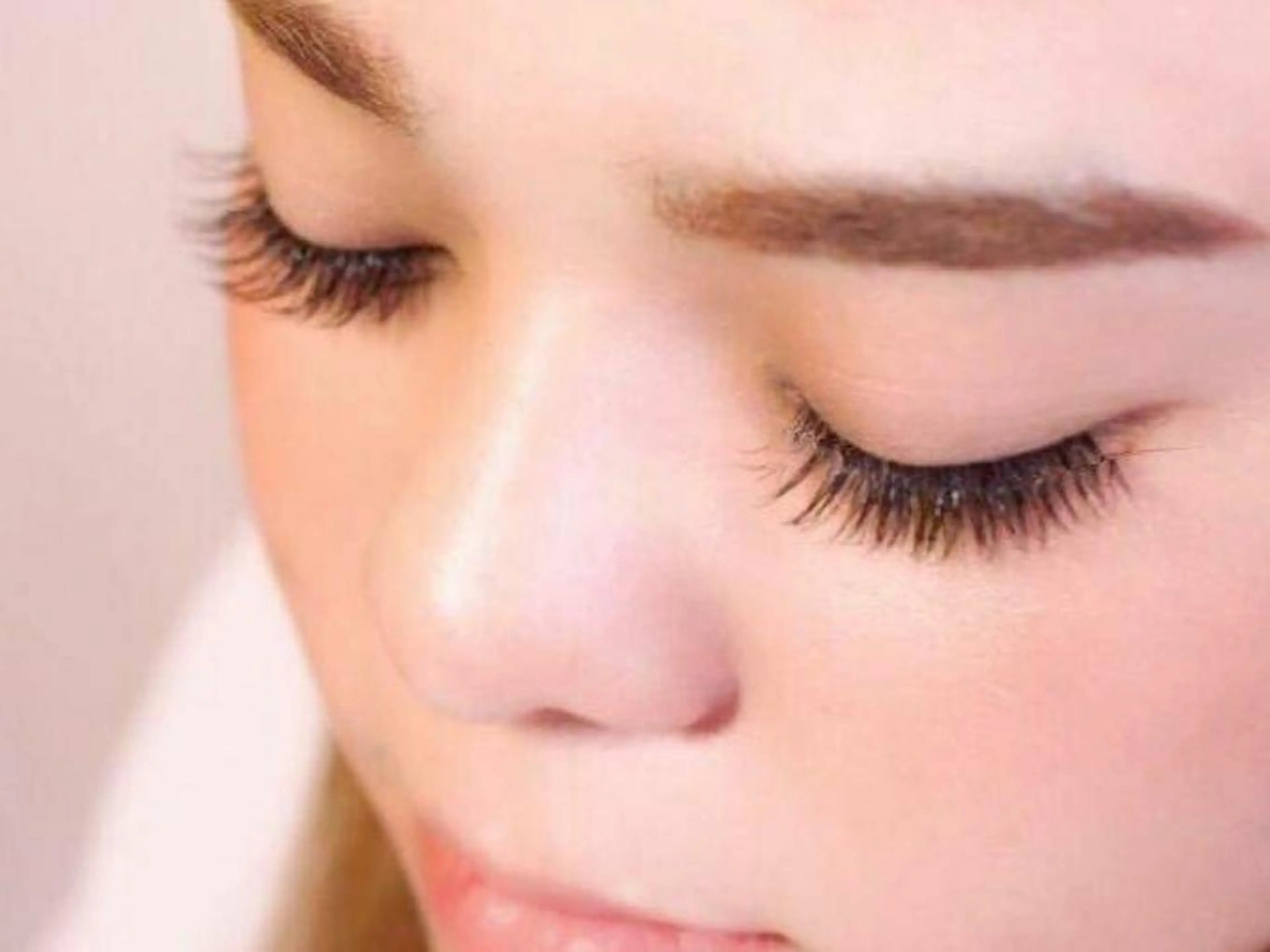 マツエク・マツパ リシェルアロハ 川西能勢口店所属・RECHEL ALOHA川西店の眉毛・アイブロウイメージ