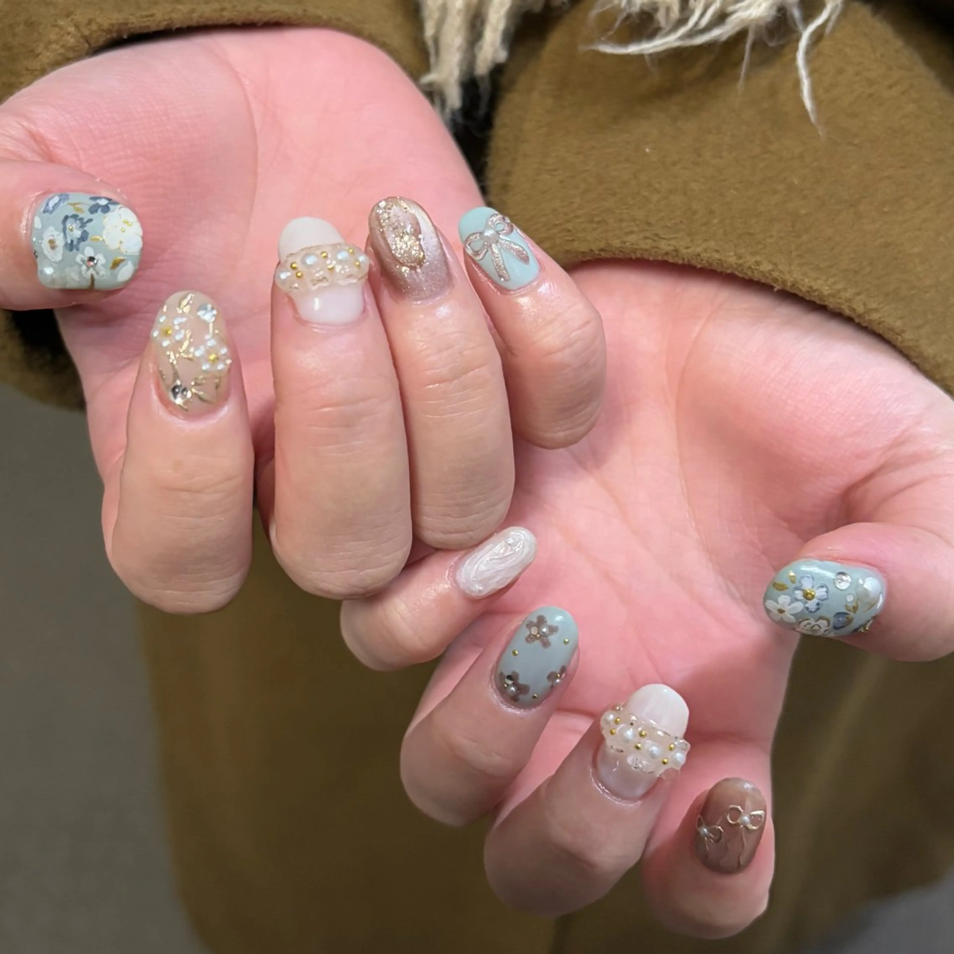 ネイル ハンドネイル カメレオン京橋🌻 草葉由佳のネイルデザイン