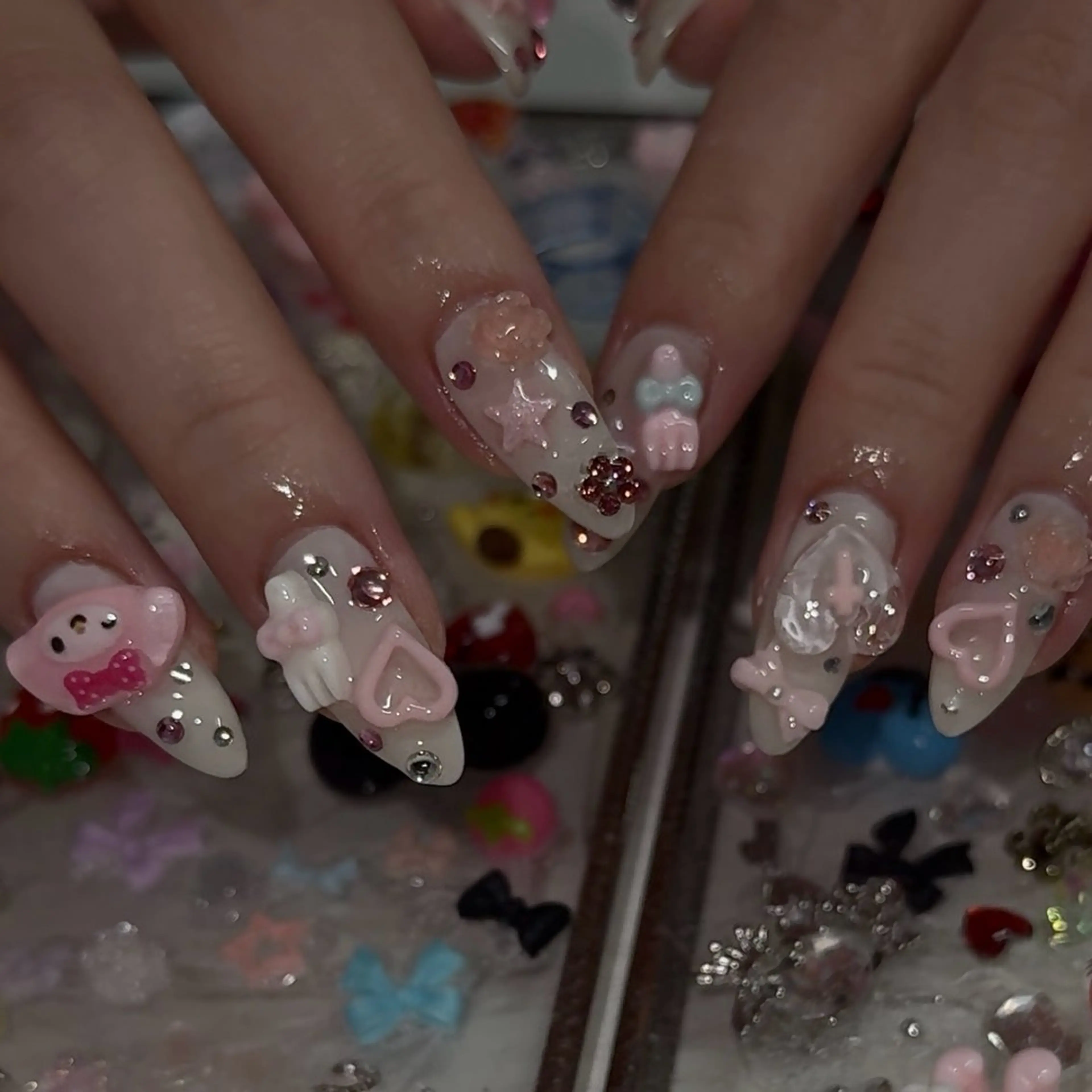 ネイル ハンドネイル Sarina ⋆⭒˚ mavieのネイルデザイン