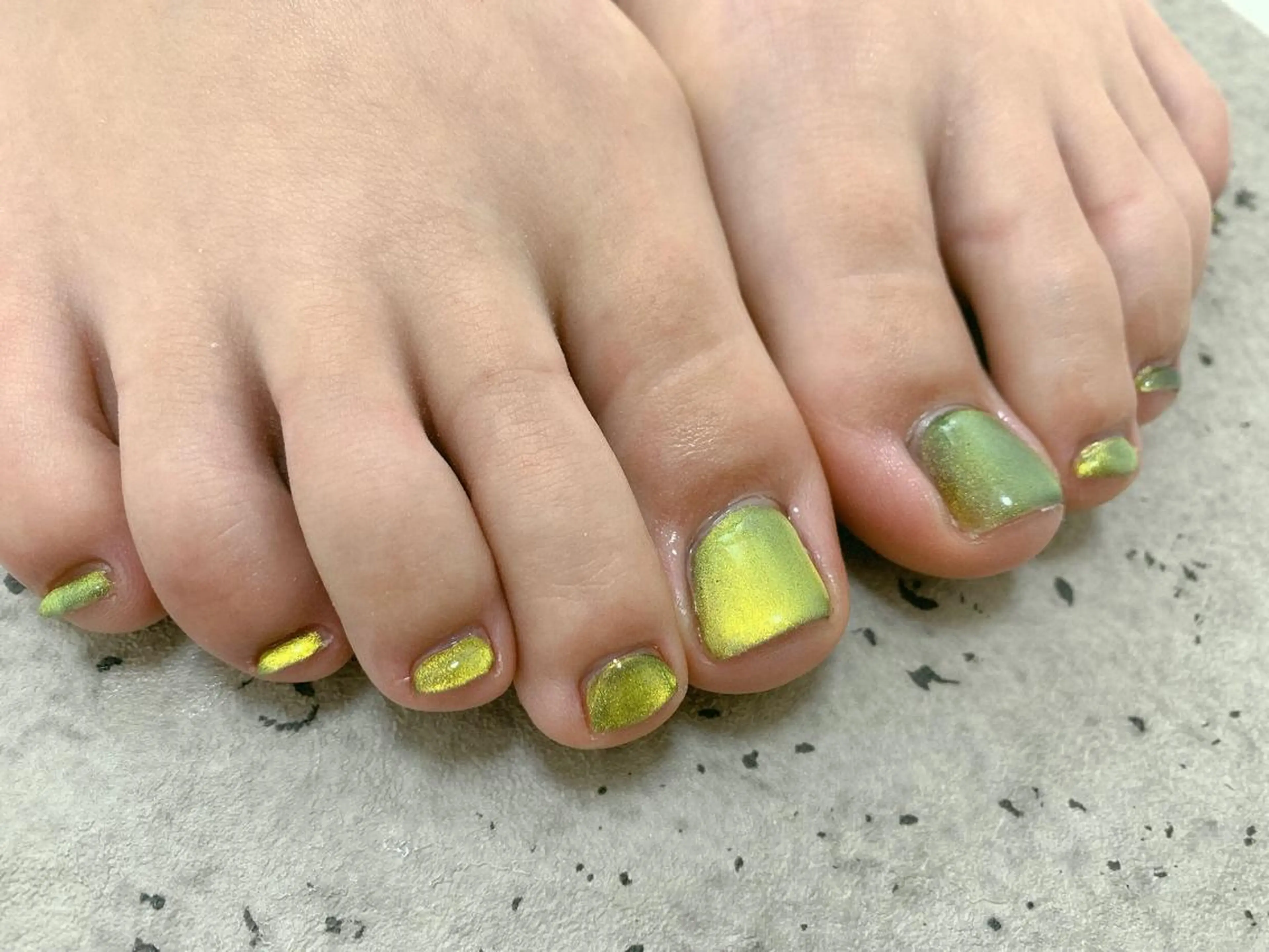 ネイル フットネイル マグネットネイル フットネイル Mogu nail 二子玉川のネイルデザイン