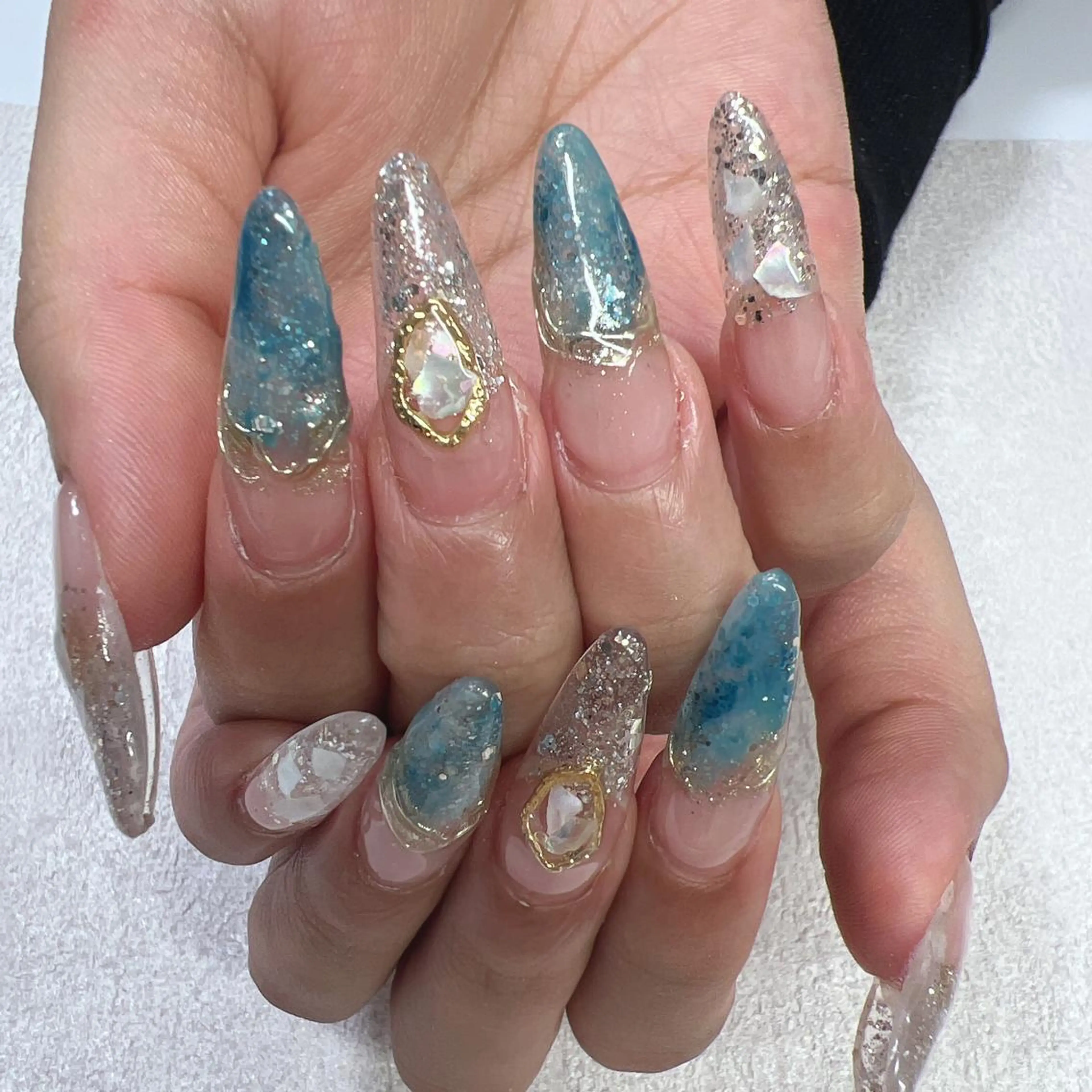 ネイル Rire_eye+beauty_nail所属・Rire_ nail_yukiのネイルデザイン