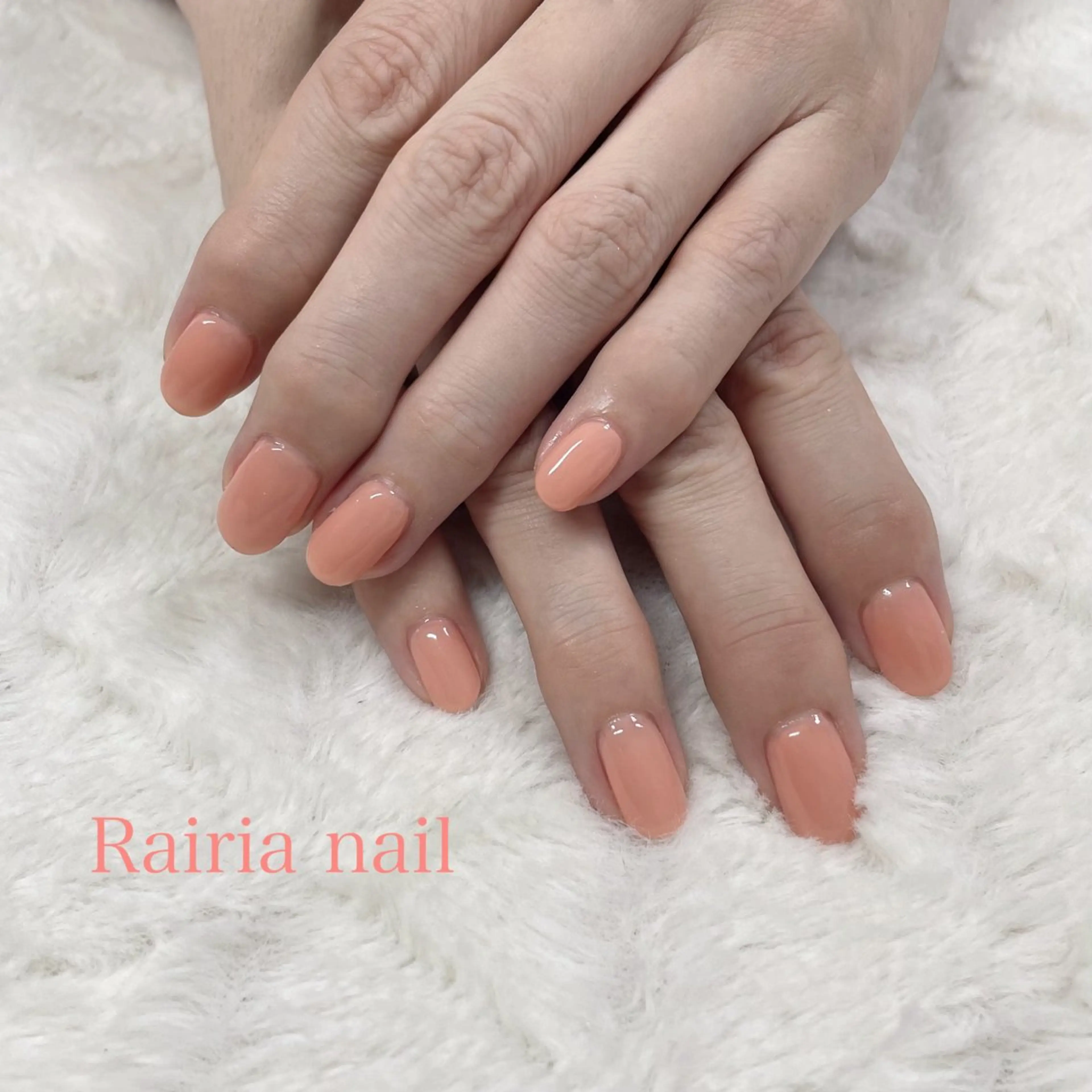 ネイル ジェルネイル オフィスネイル ワンカラーネイル パラジェル Rairia MONEのネイルデザイン