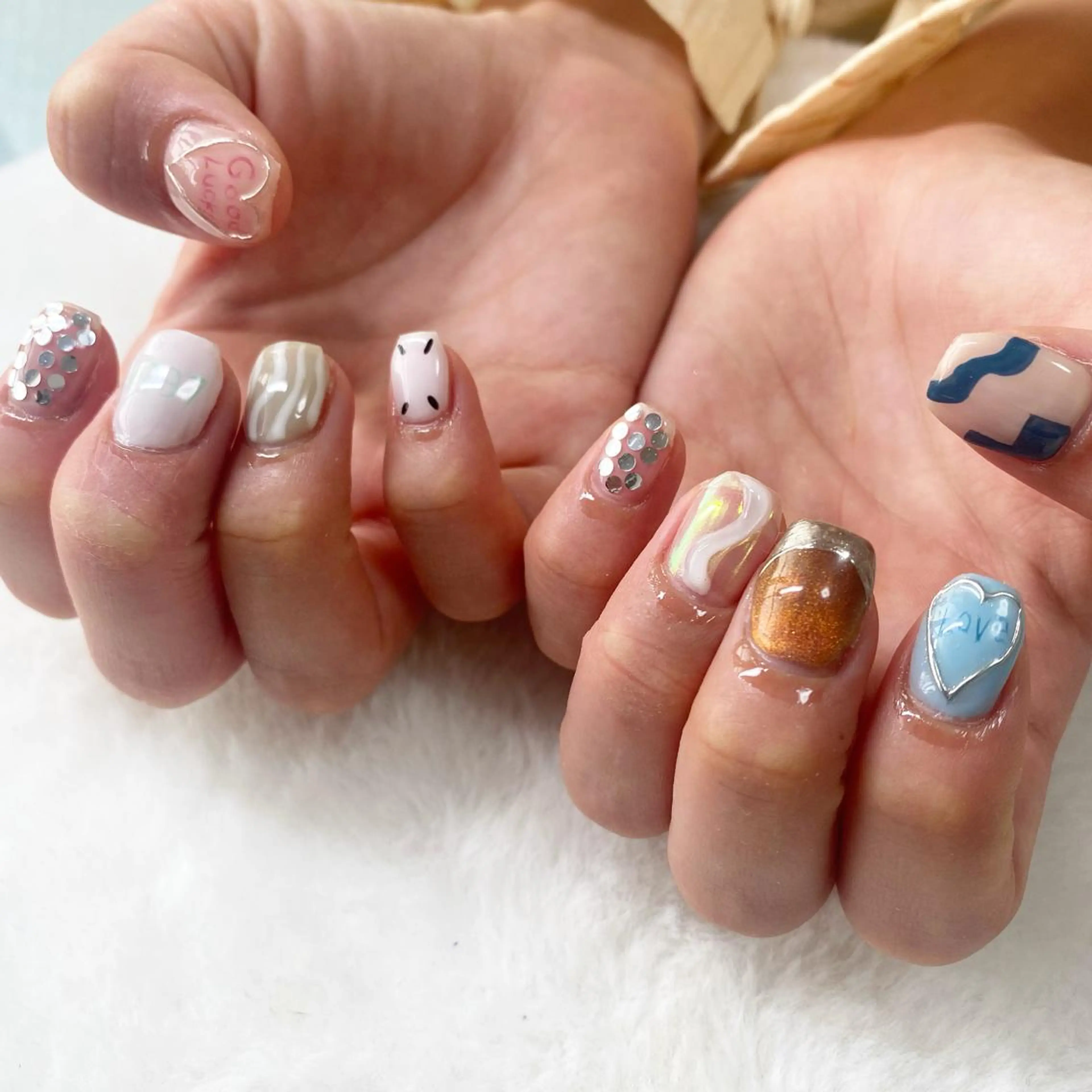 ネイル Laki nailのネイルデザイン