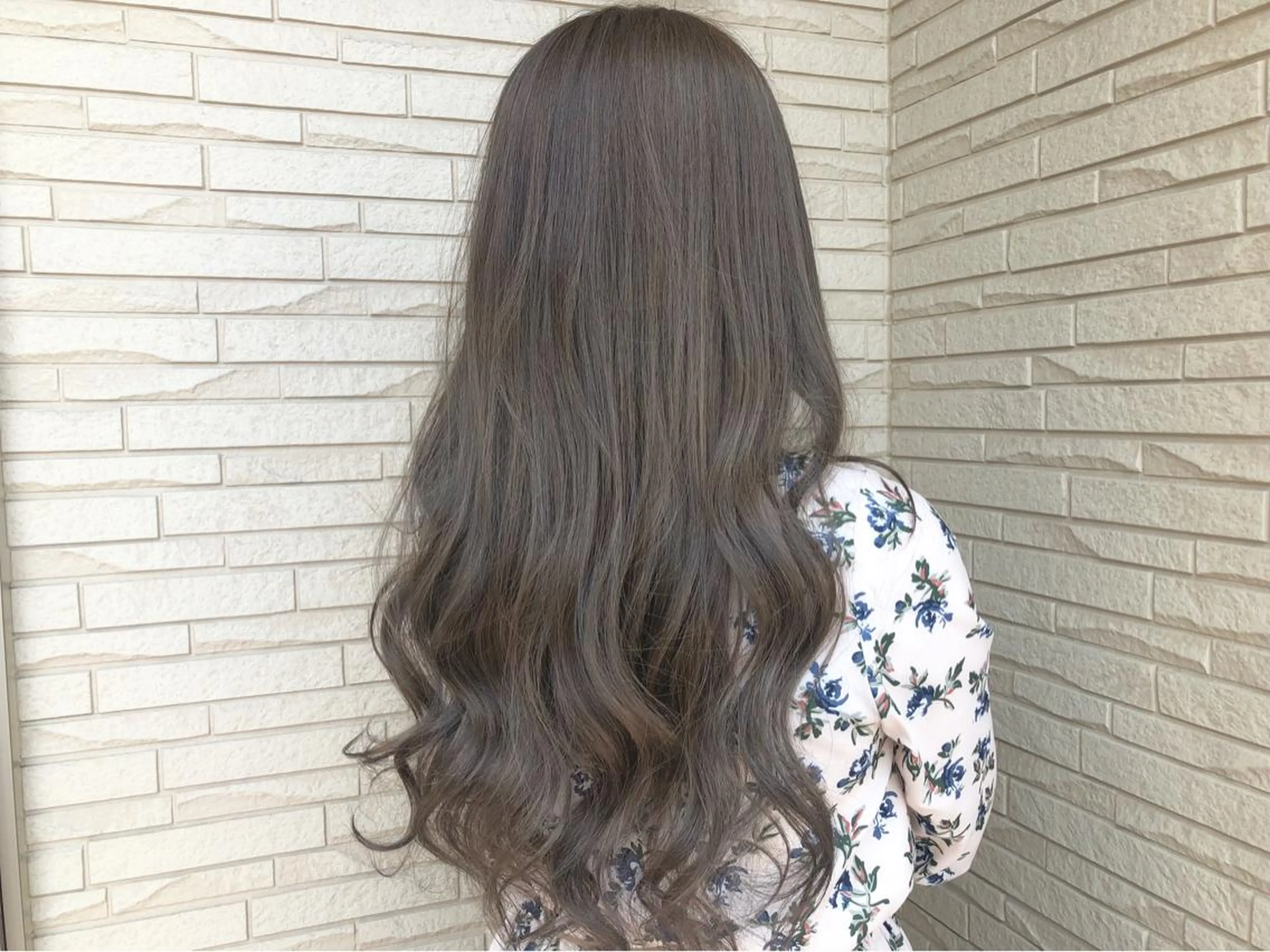 ロング カラー CANAAN-private salon-所属・正道 佳奈のマツエク・マツパデザイン