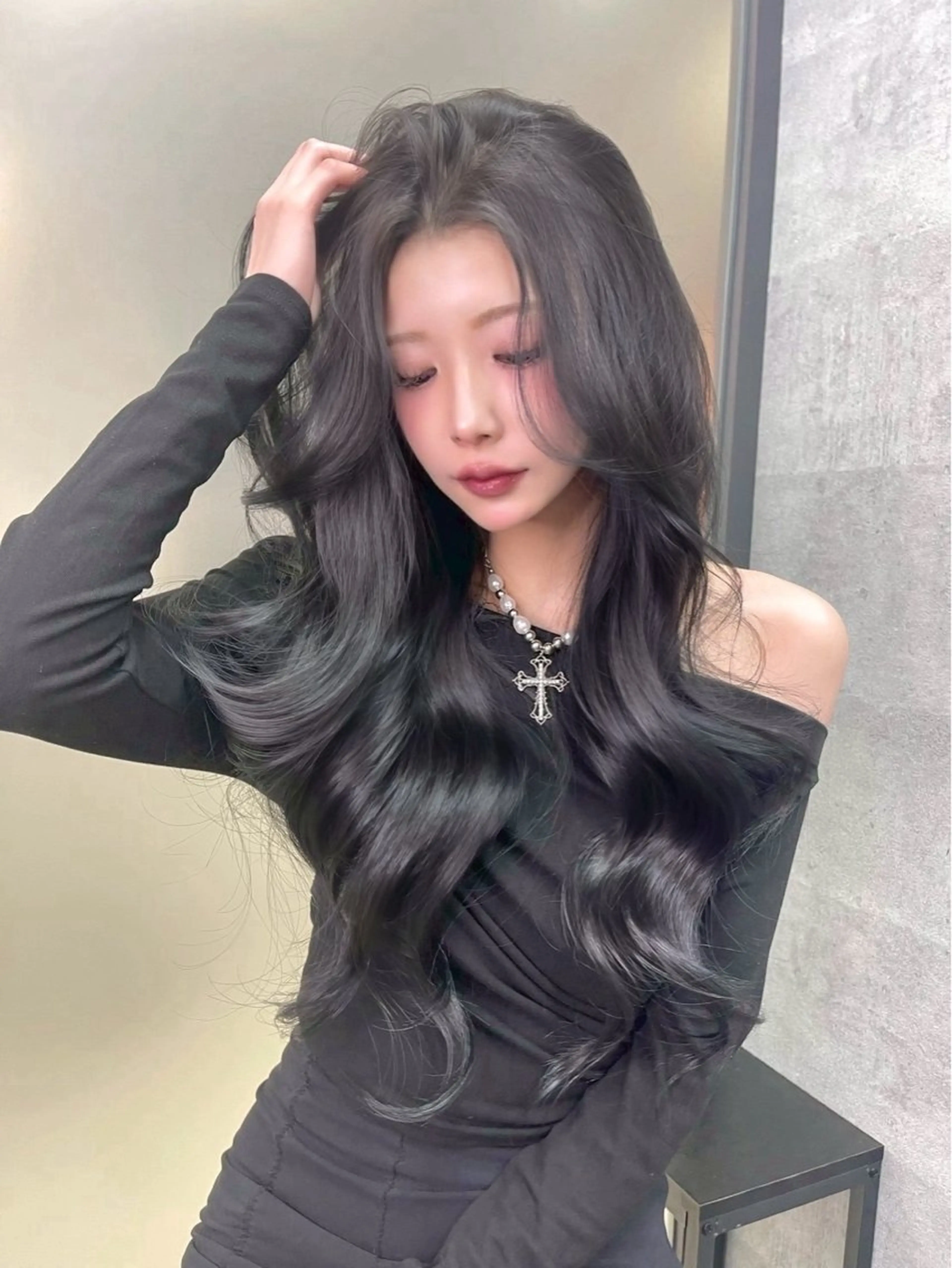 ロング カット ヘアカラー トリートメント 𝑺𝑨𝑨𝒀𝑨 渋谷ワンホンHairのヘアスタイル