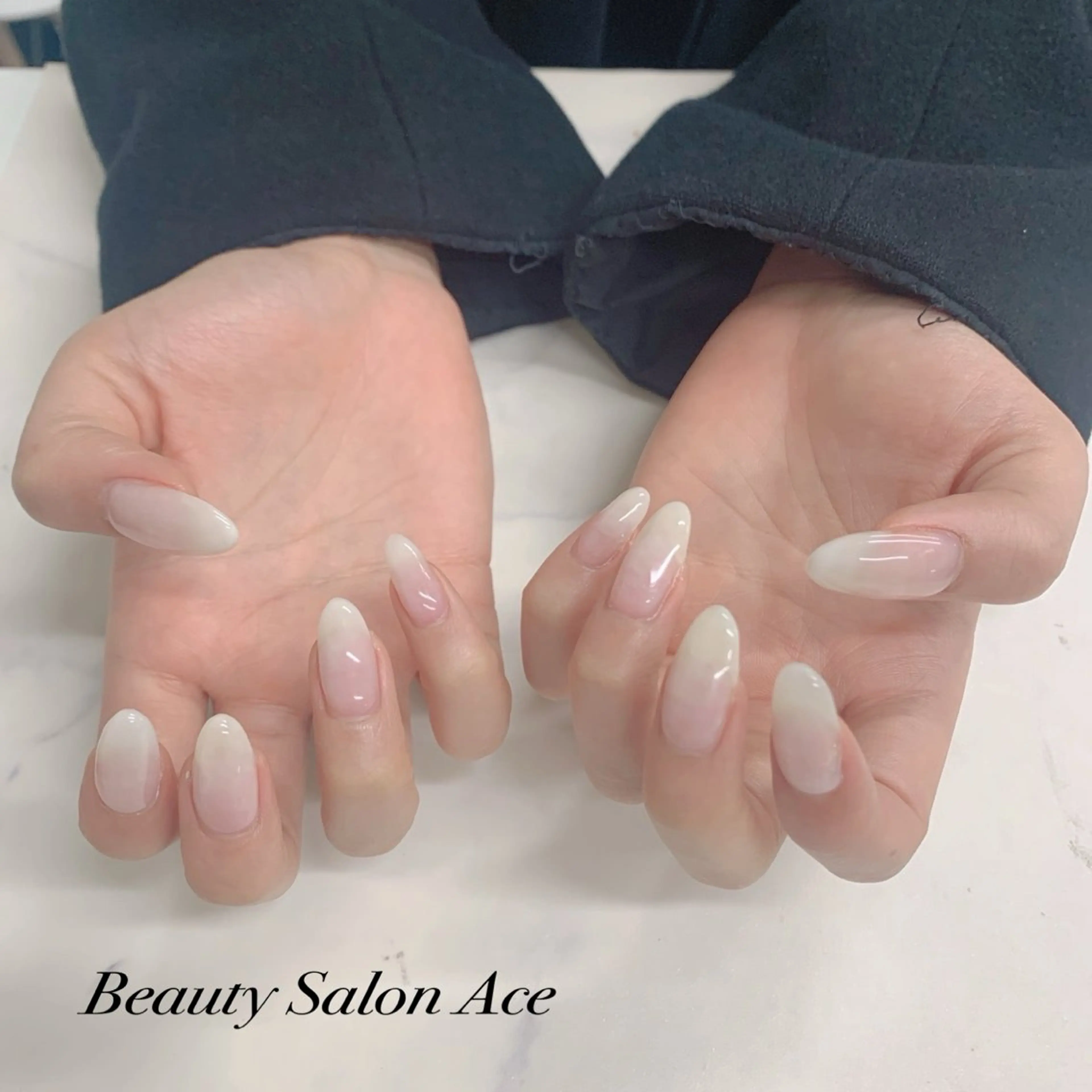 ネイル グラデーション メンズネイル ニュアンスネイル バレンタイン ハンドネイル ハンドケア Beauty Salon Ace(ネイルサロン エース)所属・池袋フィルイン Ace♡長さだしのネイルデザイン
