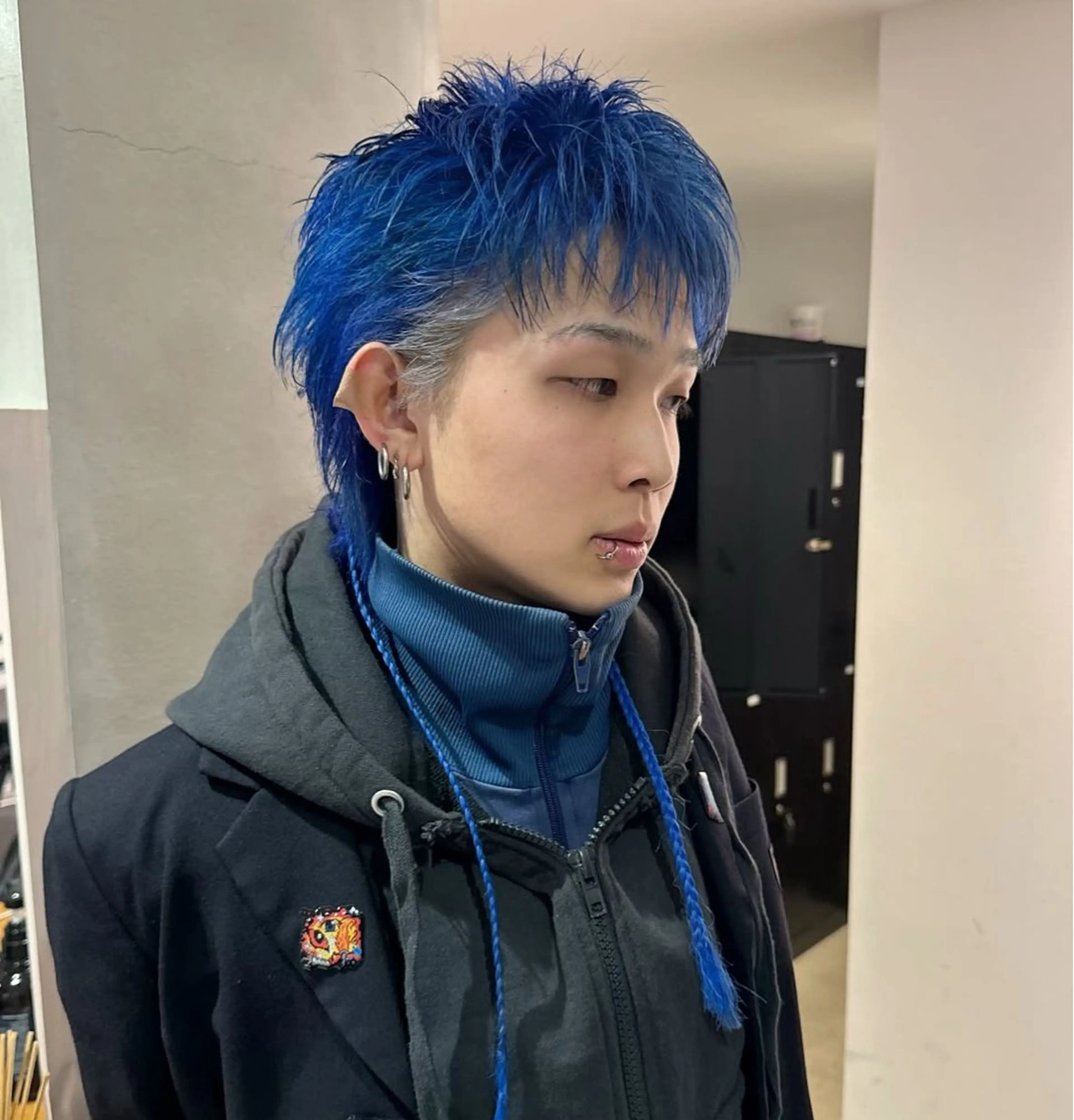 メンズスパイキーショートの写真