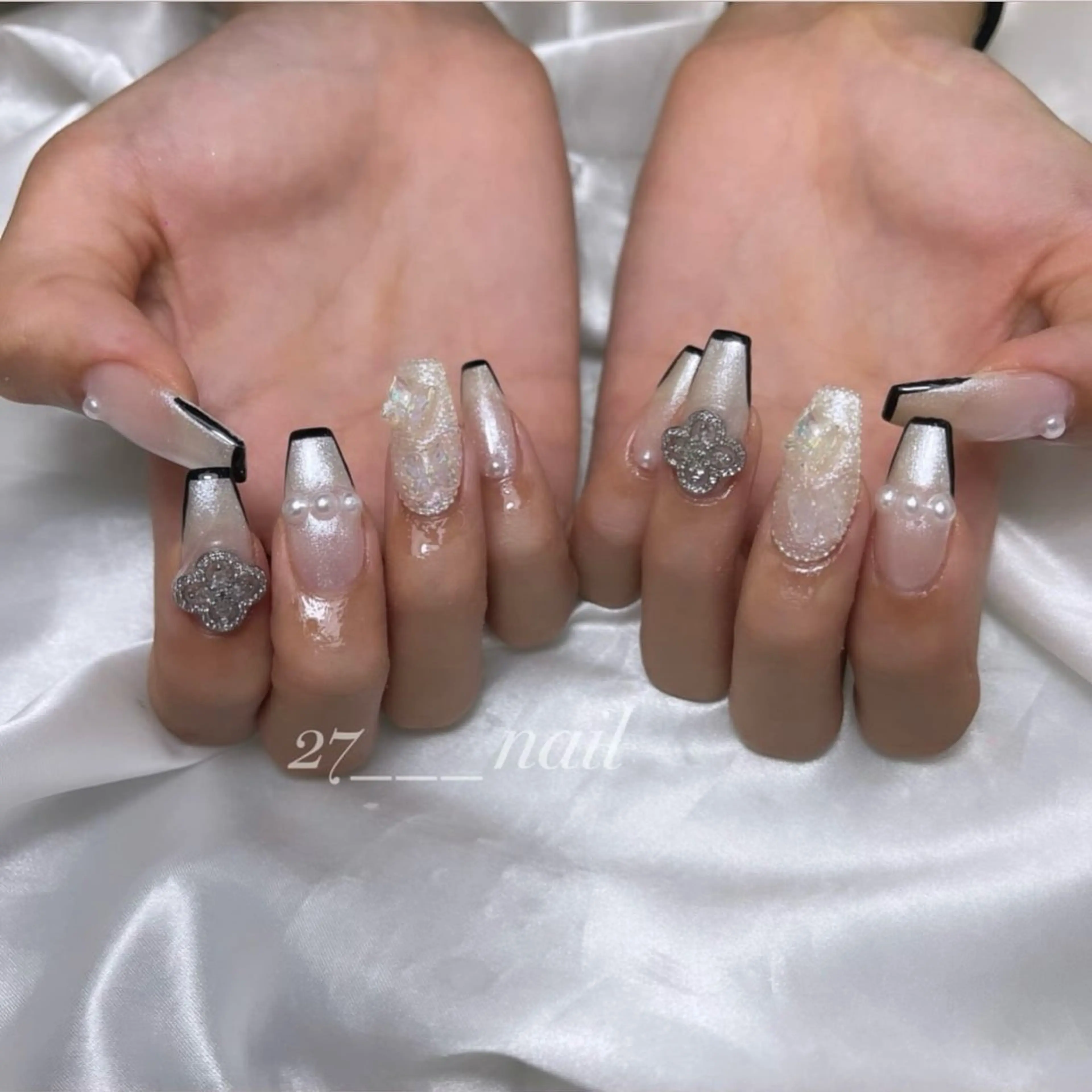 ネイル ハンドネイル ALPHA. リリカのネイルデザイン