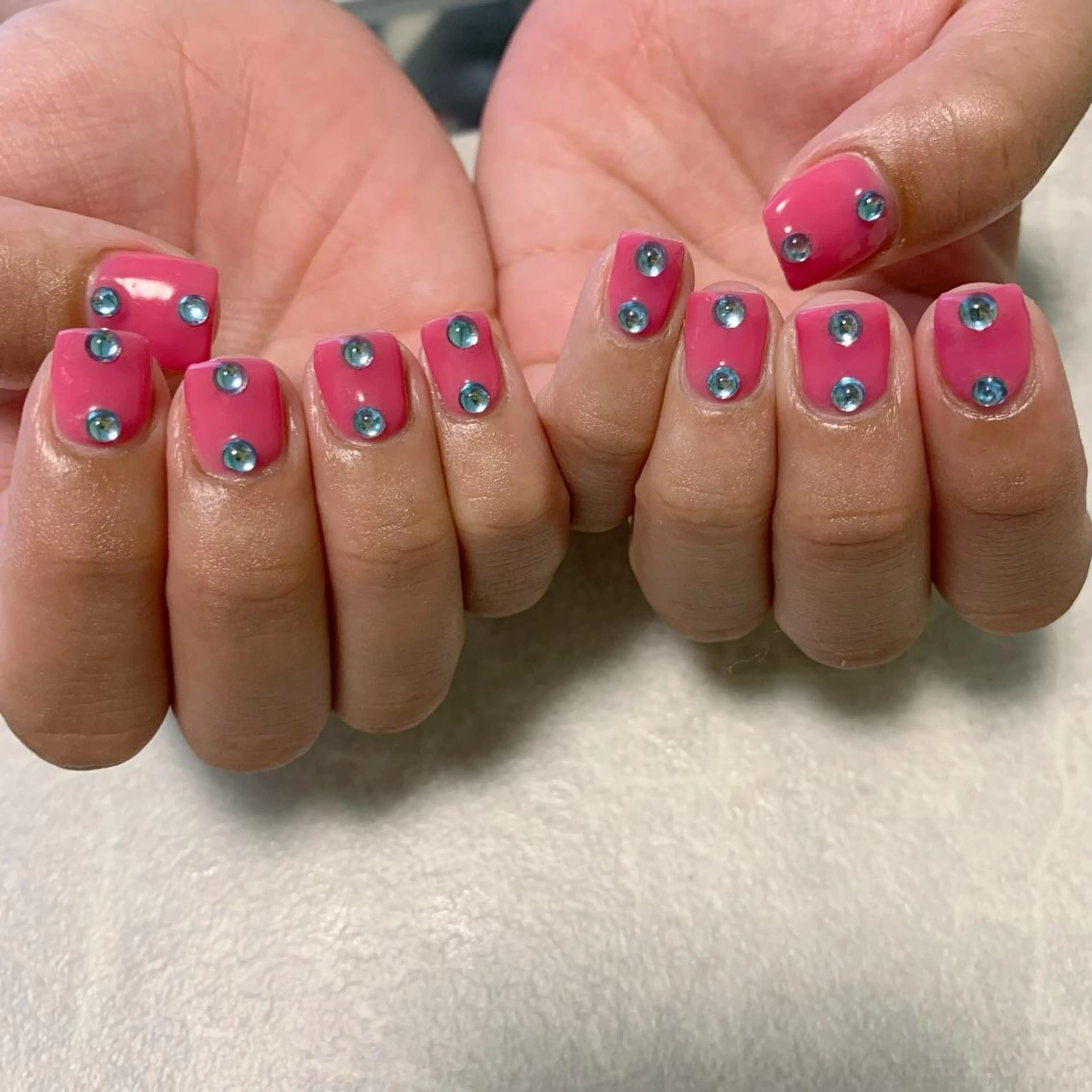 ネイル アートネイル ブルー フレンチネイル ジェルネイル マグネットネイル SHIKI モリンガ蒸し/水光肌のエステ・リラクイメージ