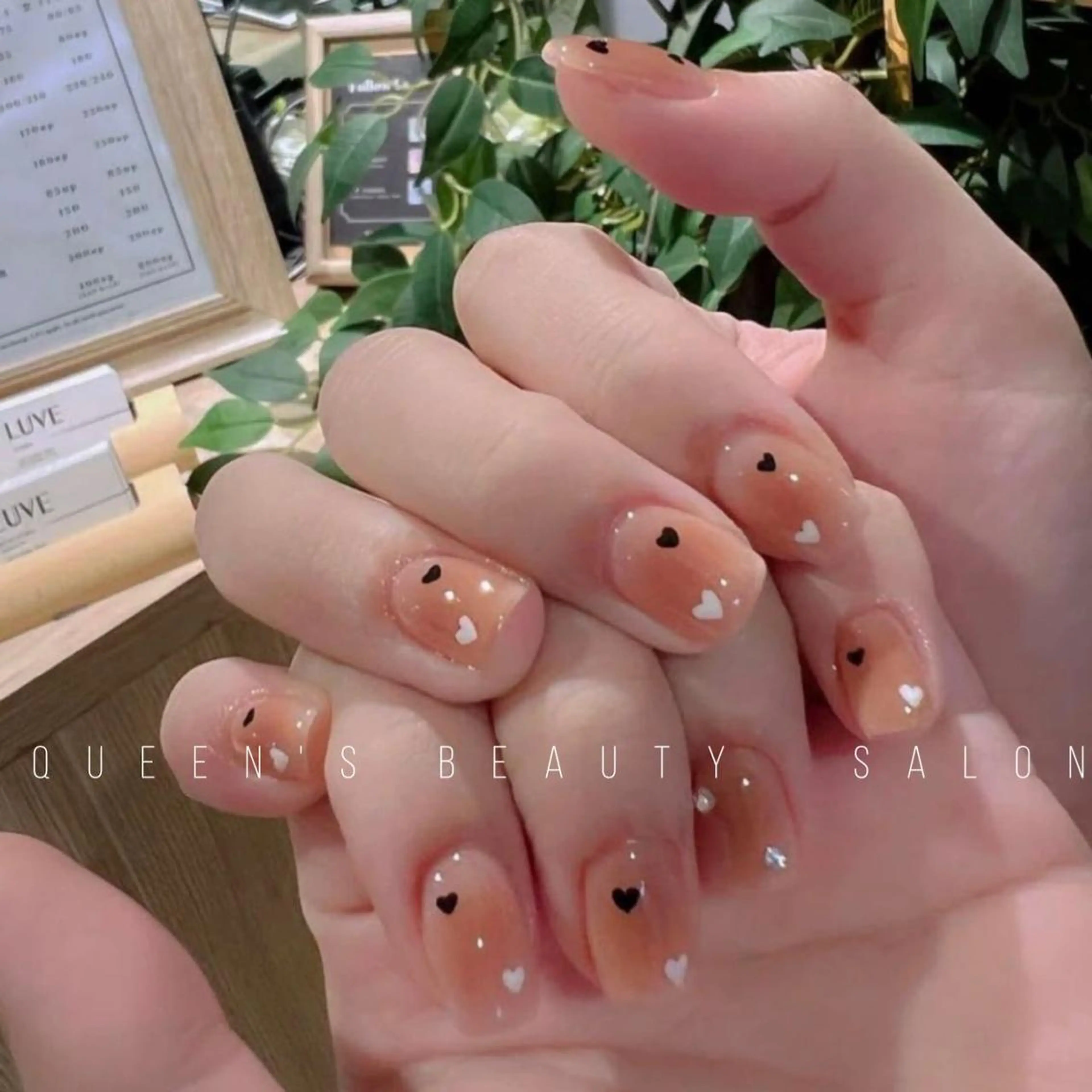 ネイル Queen's ゆなのネイルデザイン