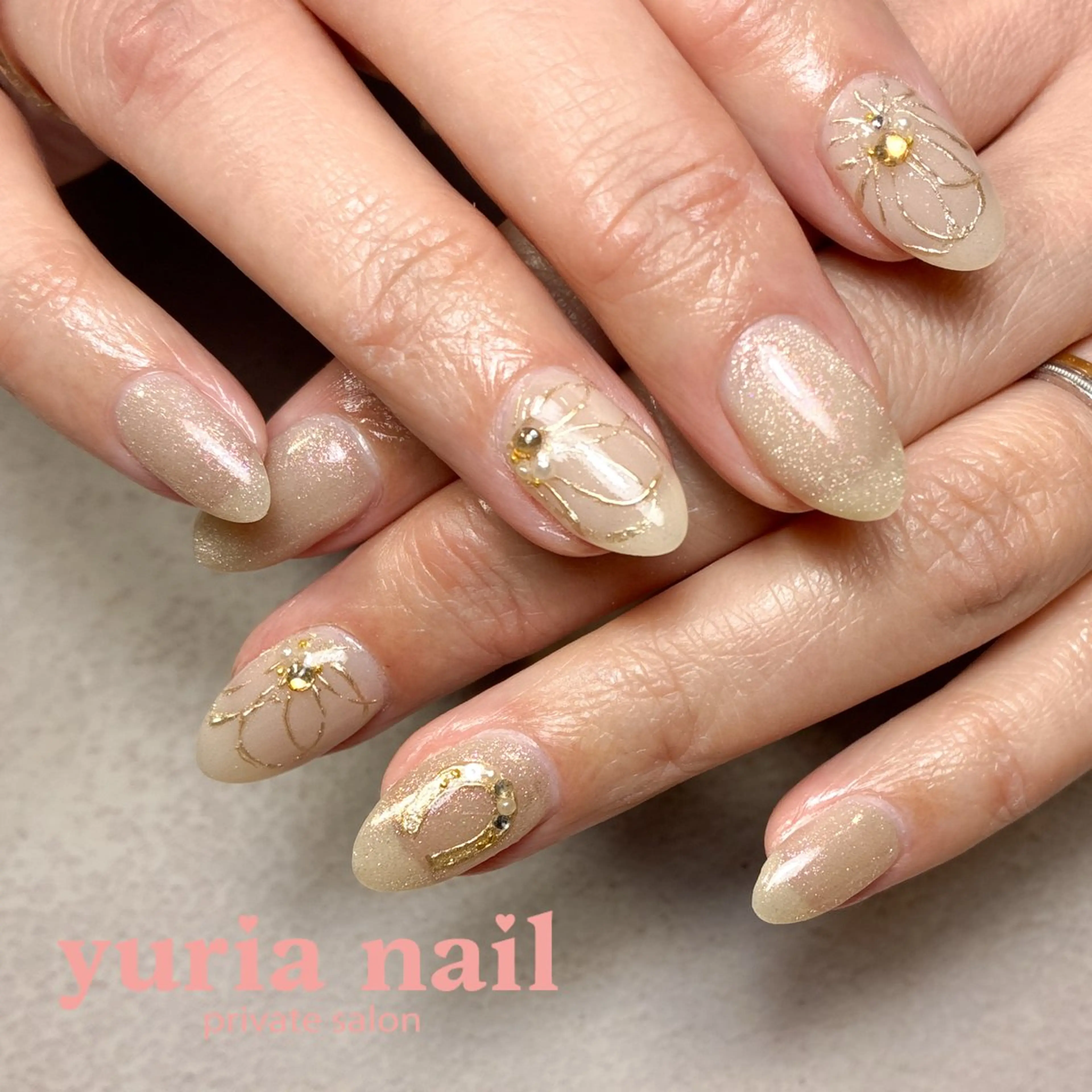 ネイル アートネイル フラワーネイル ジェルネイル マグネットネイル ピンク ハンドネイル 小林 ゆりあのネイルデザイン