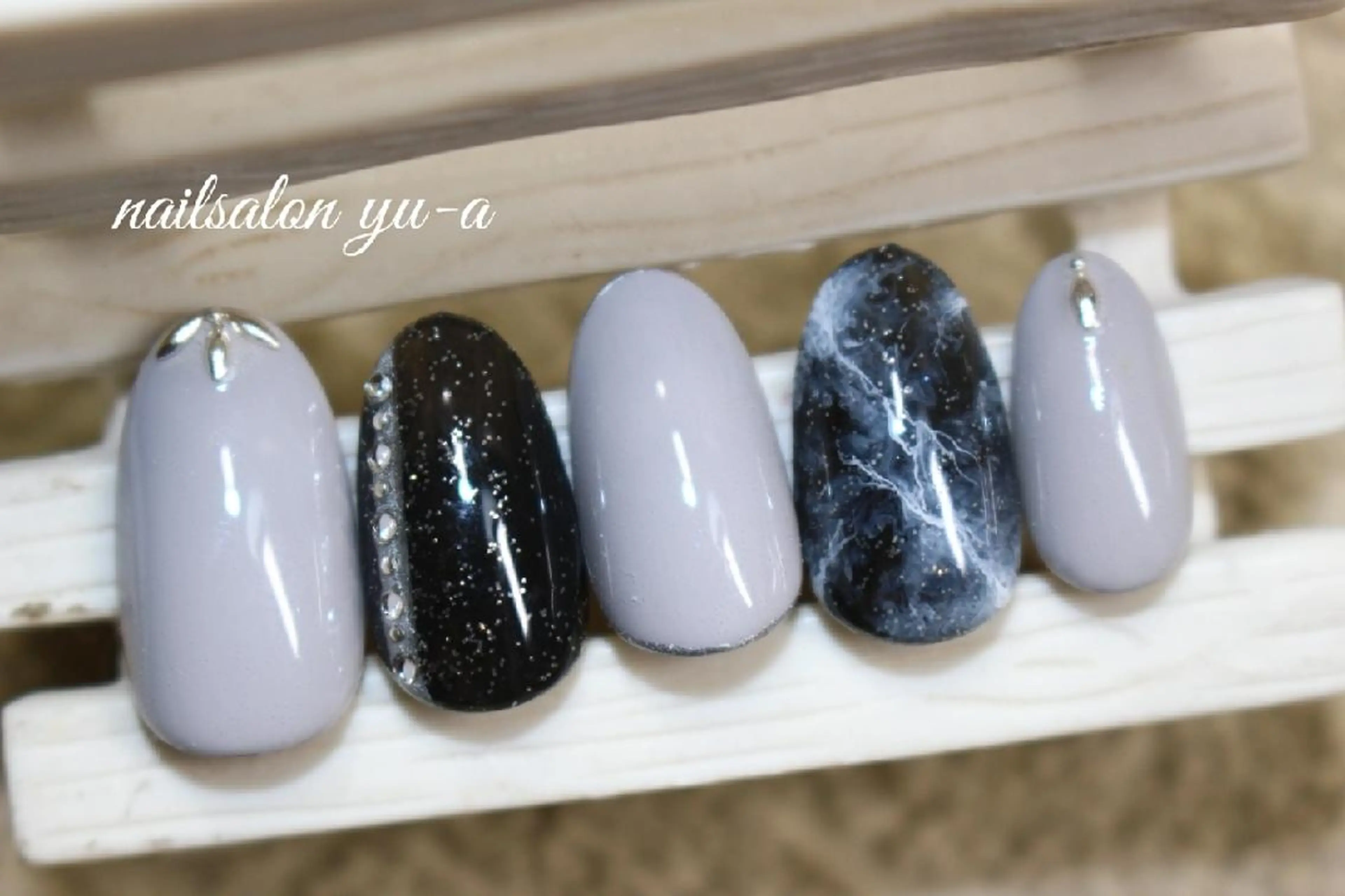 ネイル ハンドネイル yu-a☆  ネイル ＆ホワイトニングのネイルデザイン