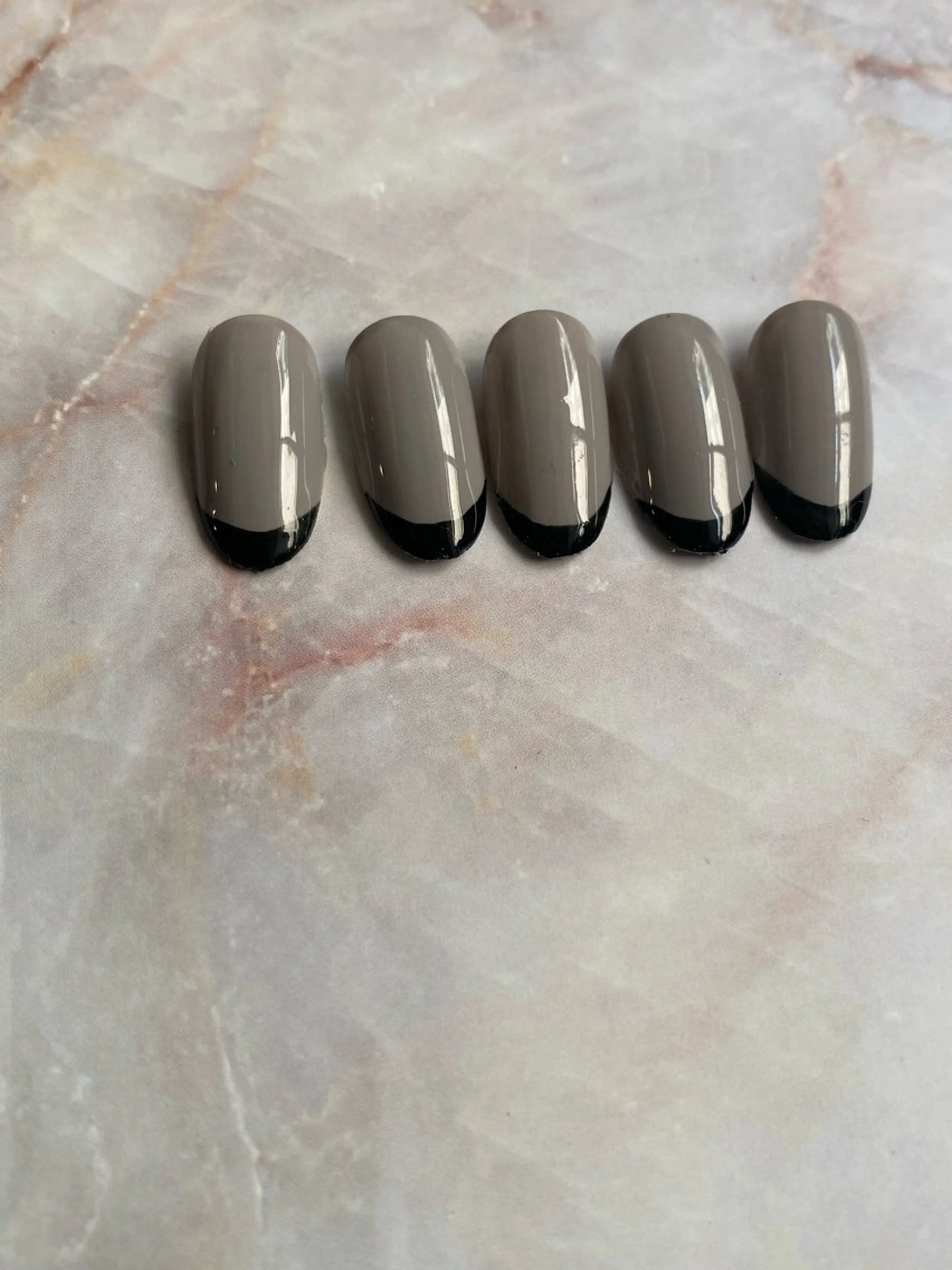 ネイル フレンチネイル MaisonMizuho所属・原田 愛那のネイルデザイン