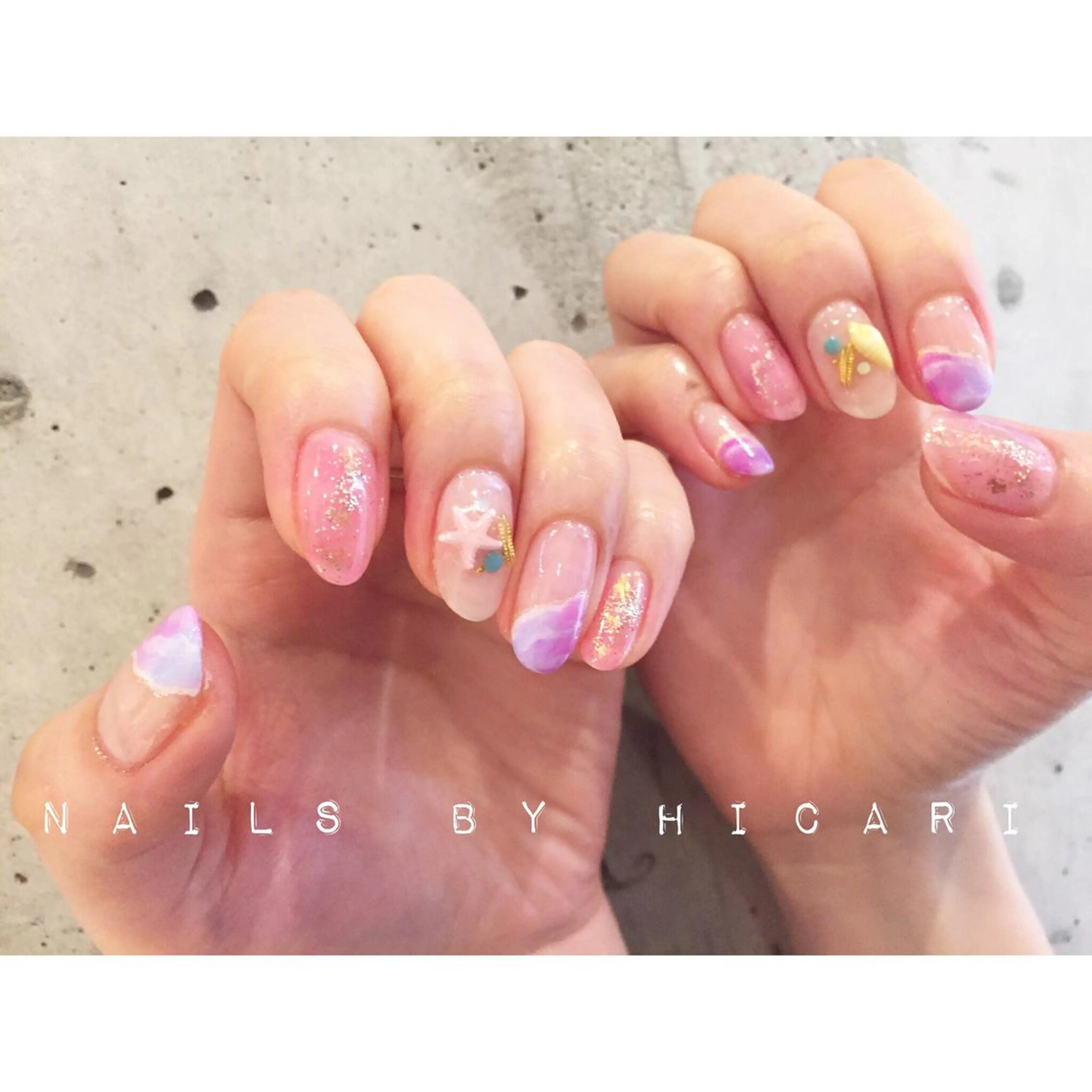 ショート カラー ネイル マツエク・マツパ ジェルネイル ニュアンスネイル パラジェル illum hicariのネイルデザイン