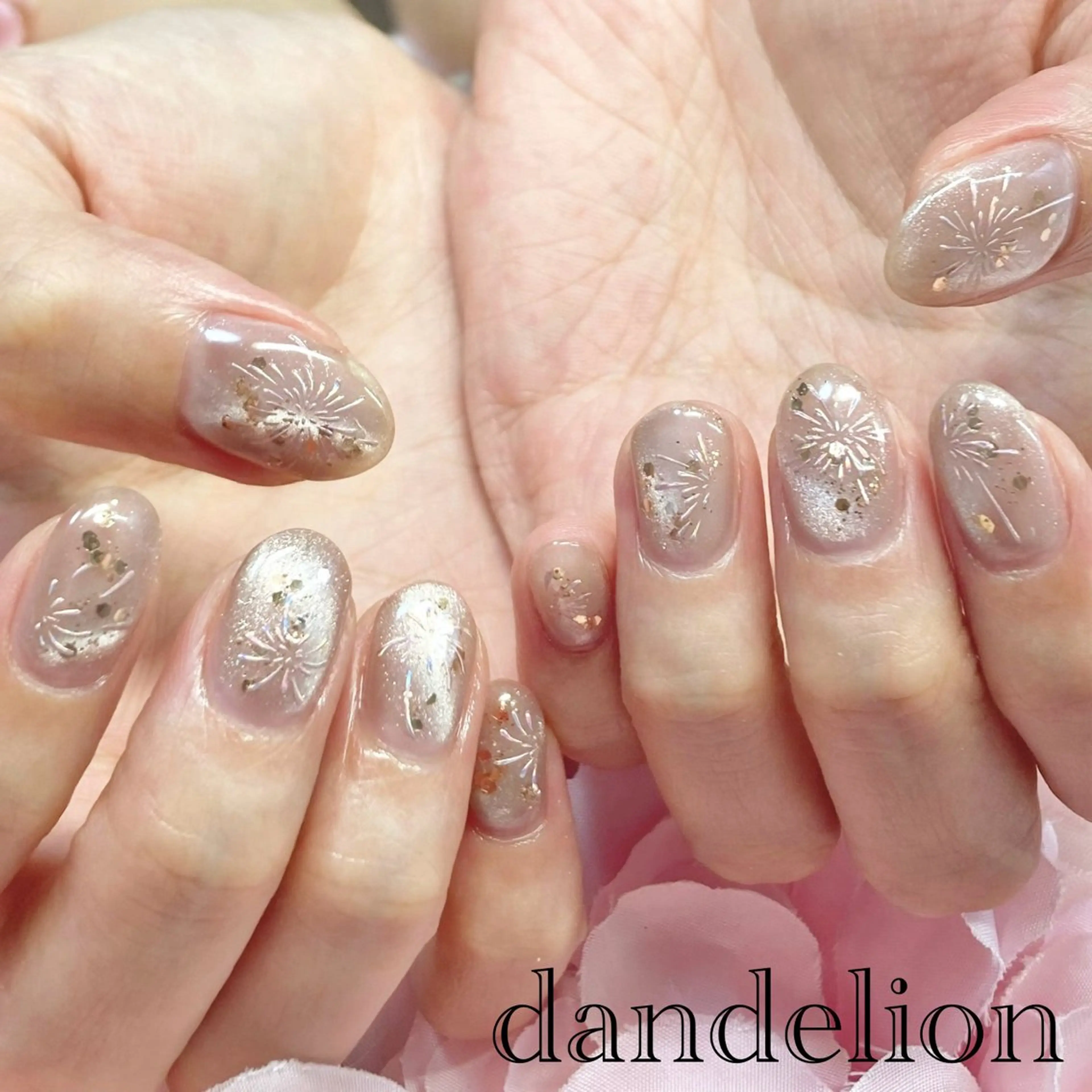 ネイル ハンドネイル ハンドケア dandelion ダンデライオンのネイルデザイン