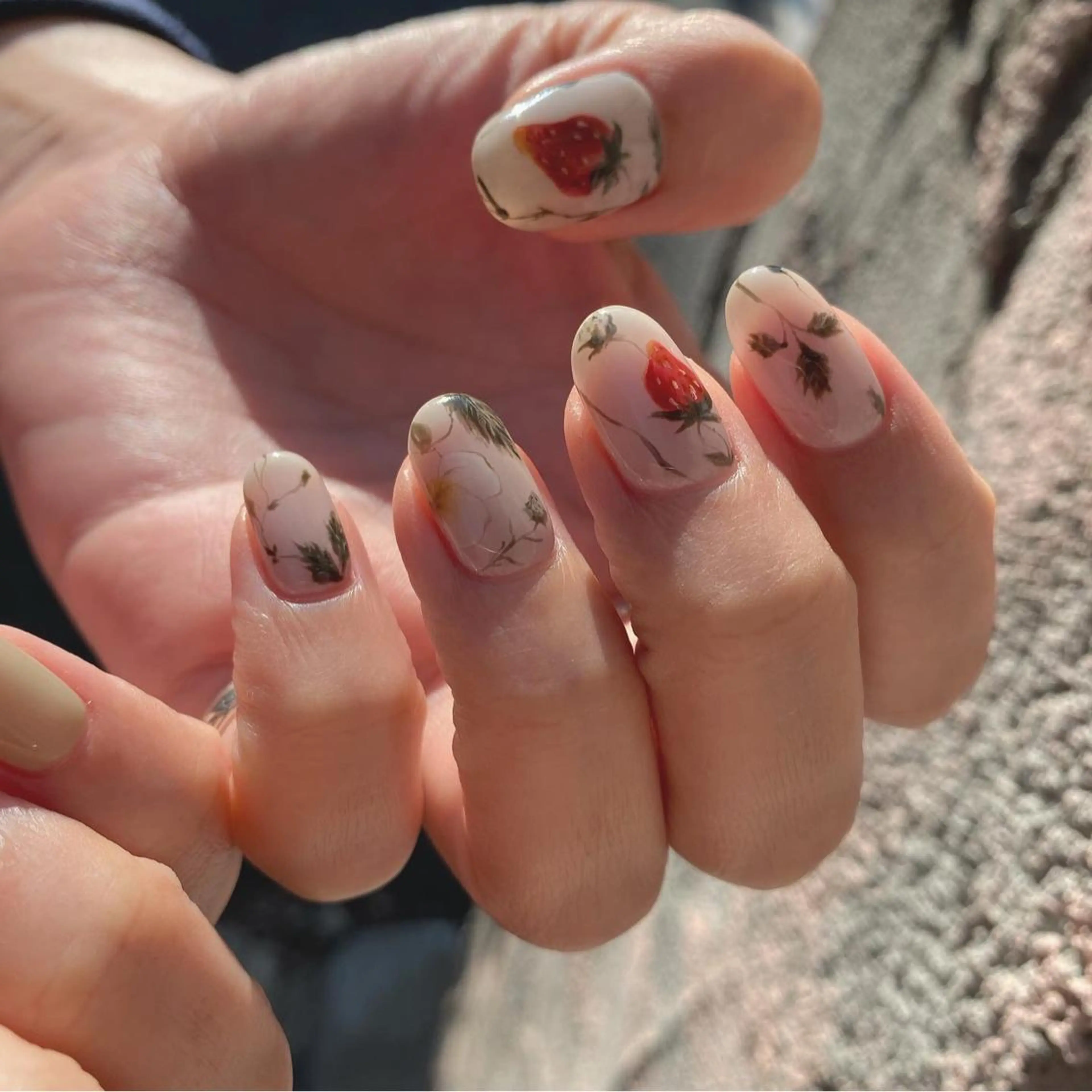 ネイル 🌼大西洋子 laughl🌼のネイルデザイン