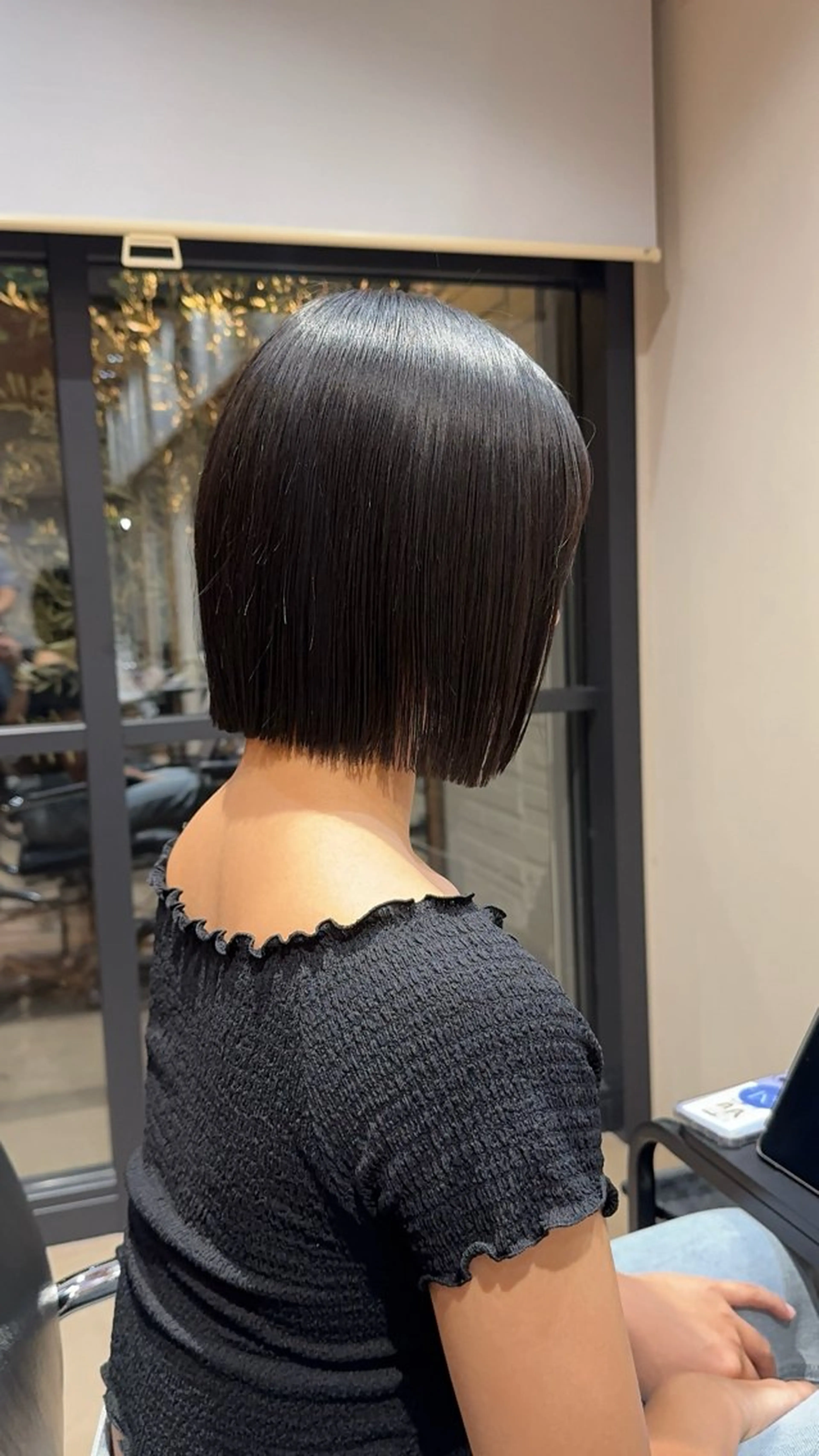 切りっぱなしボブカットの写真