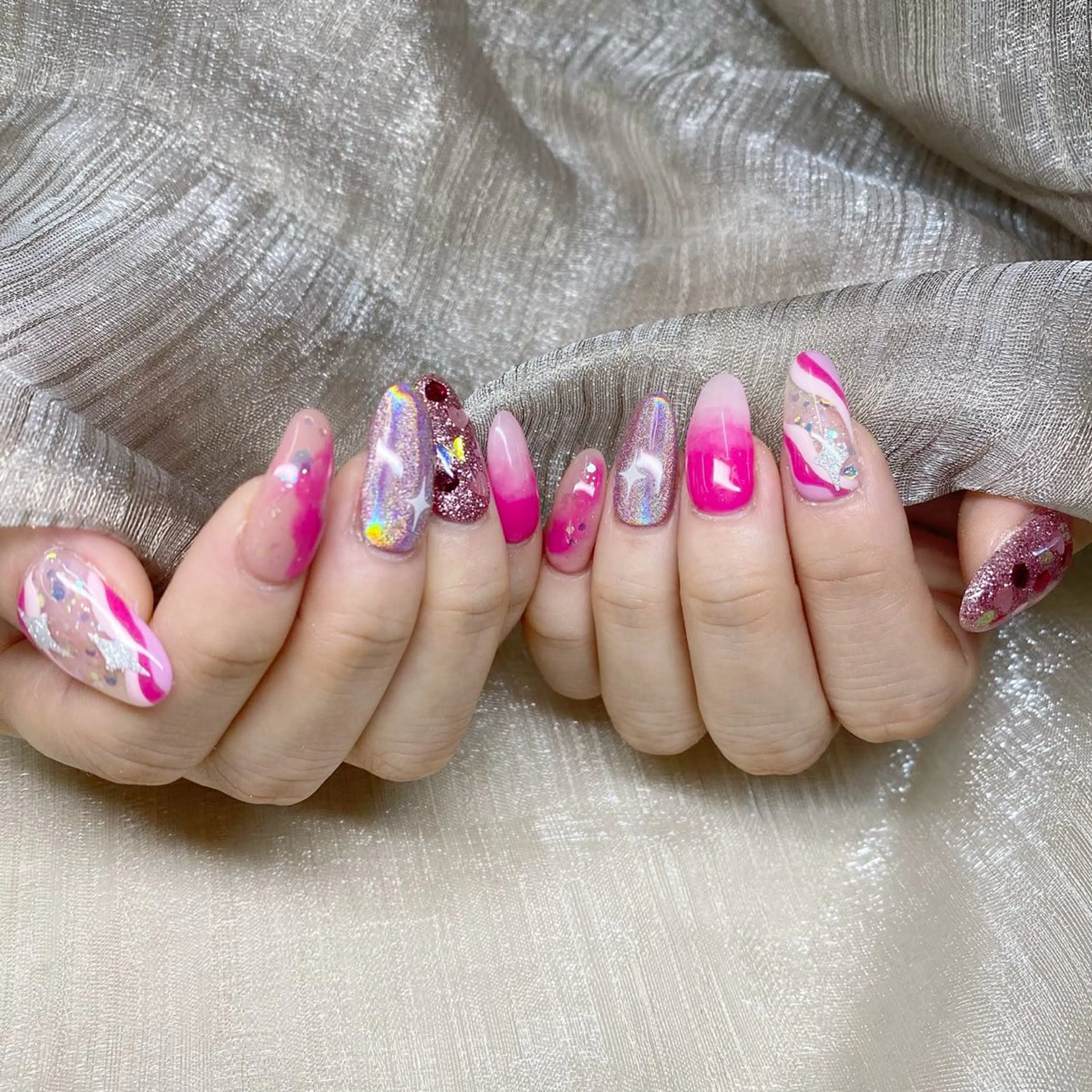 ネイル ハンドネイル 櫻井 ナナのネイルデザイン