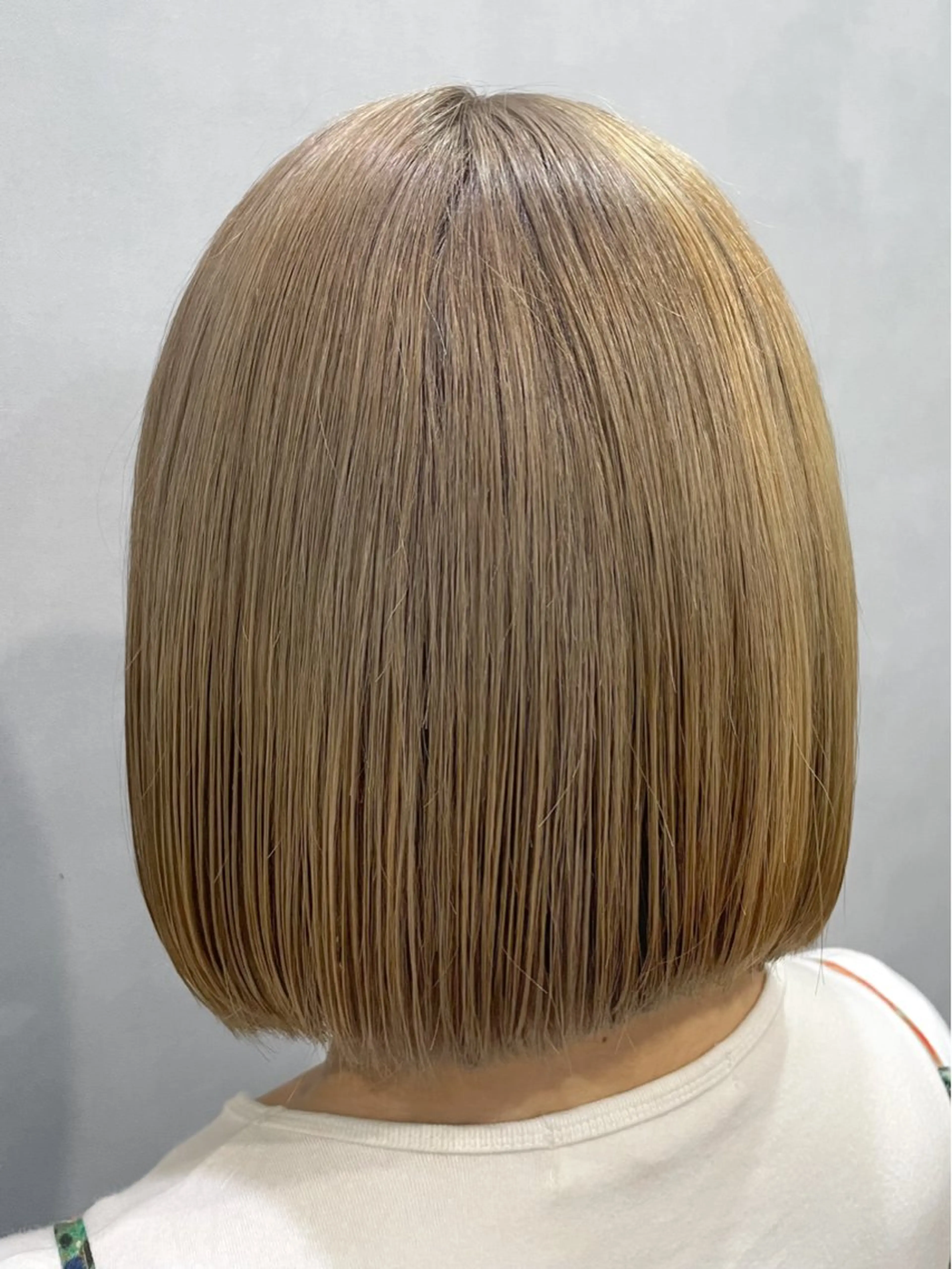 ミディアム カラー ハイトーン/韓国風/ 艶髪/吉祥寺のヘアスタイル