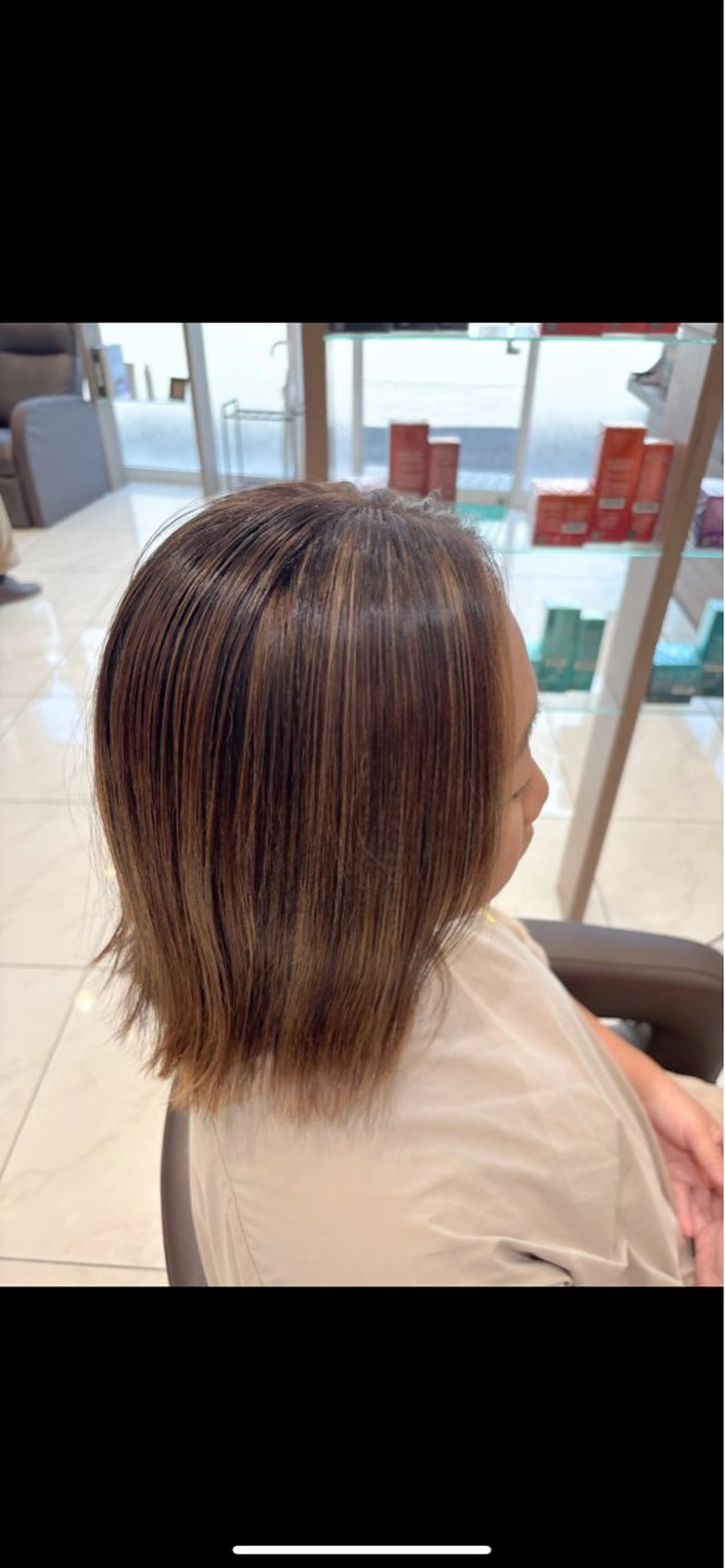 セミロング カラー ハイライトカラー ハイライト ✨白髪ぼかし脱白髪/ 山口智弘✨のヘアスタイル