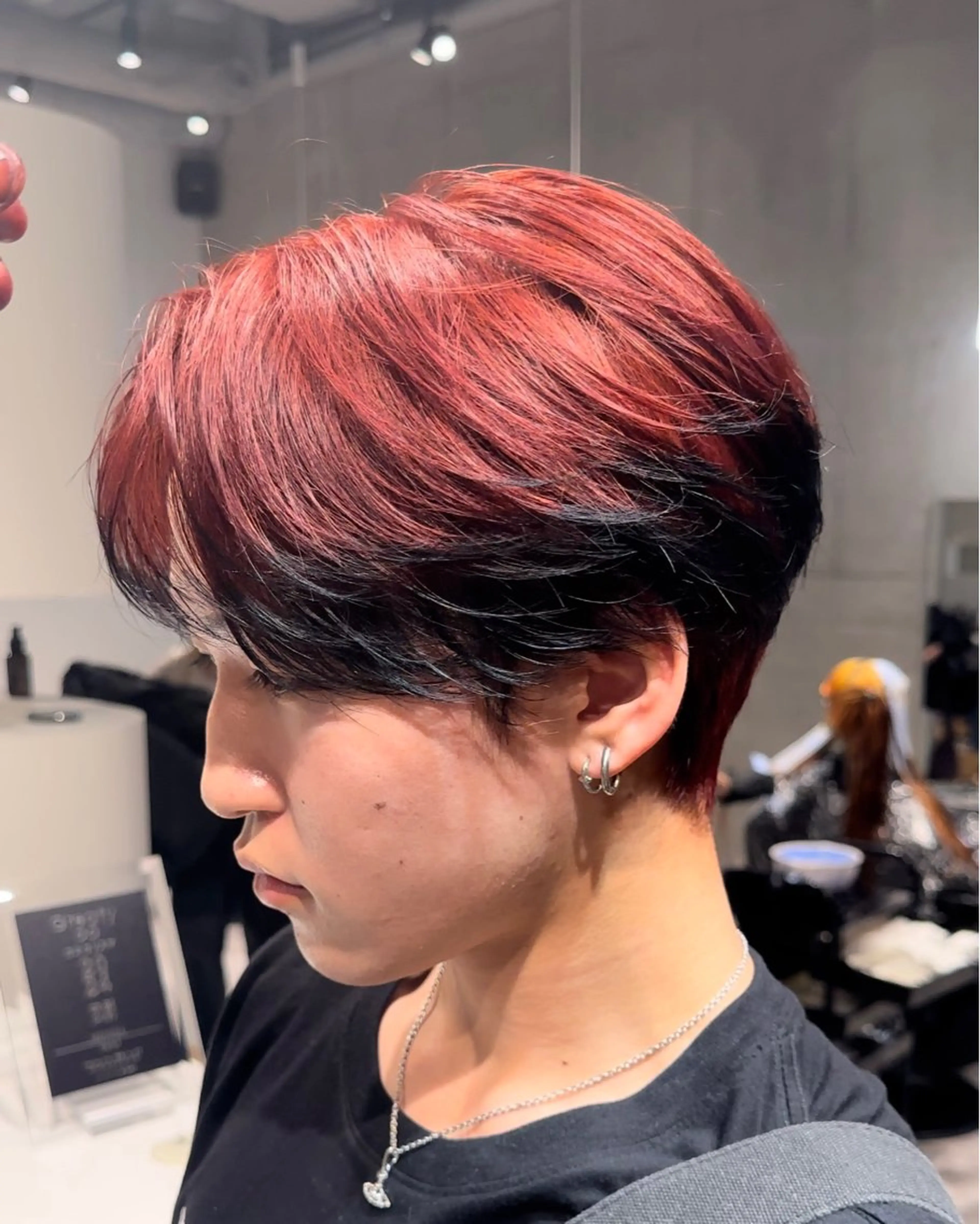 ショート カラー メンズ メンズブリーチ メンズハイトーン ブリーチ ハイトーンカラー MONIQA所属・🐲RYUKI メンズブリーチのヘアスタイル