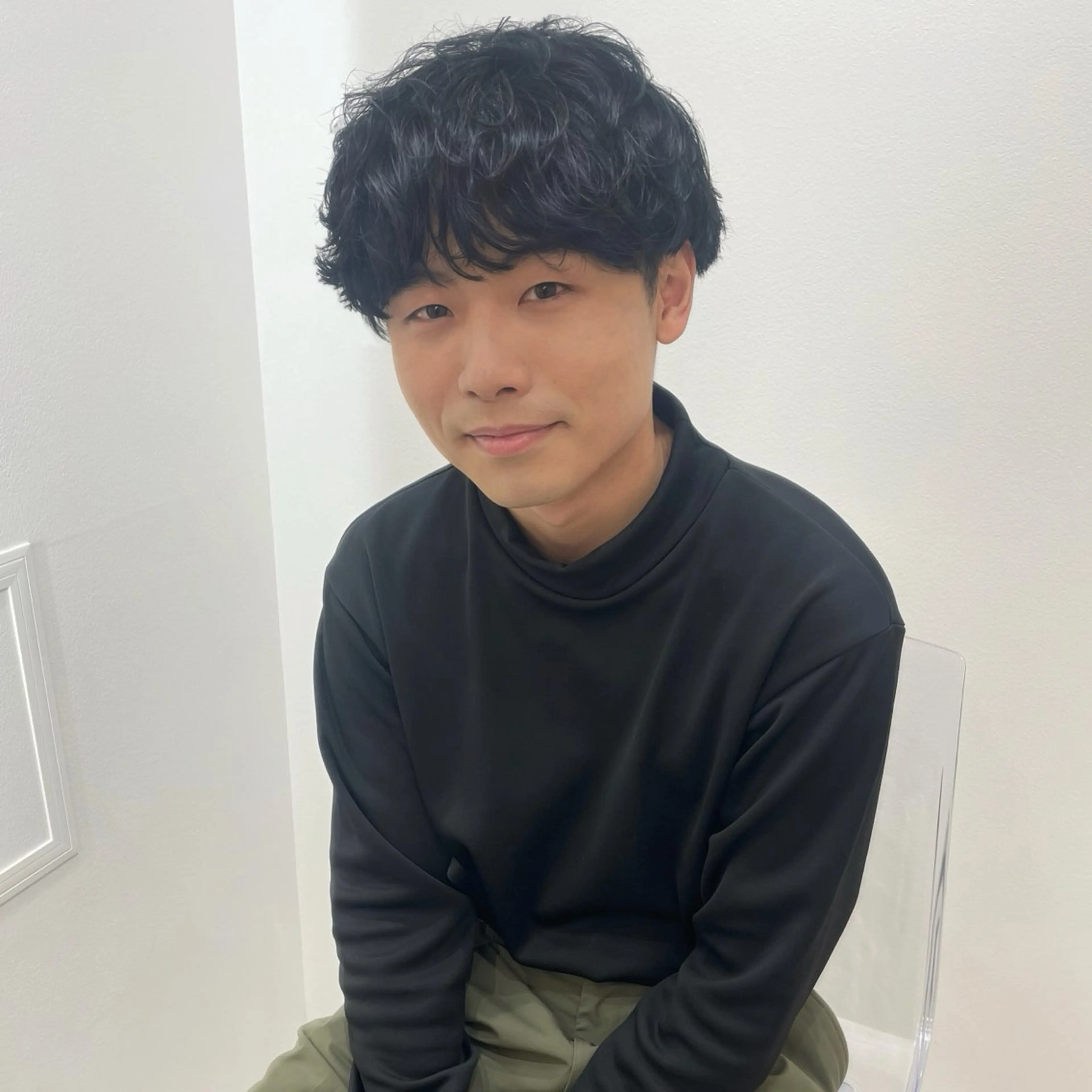 🚨20時～限定🚨メンズカット 練習モデル⚠️ ※刈り上げをするスタイル、メンズウルフスタイル限定の写真