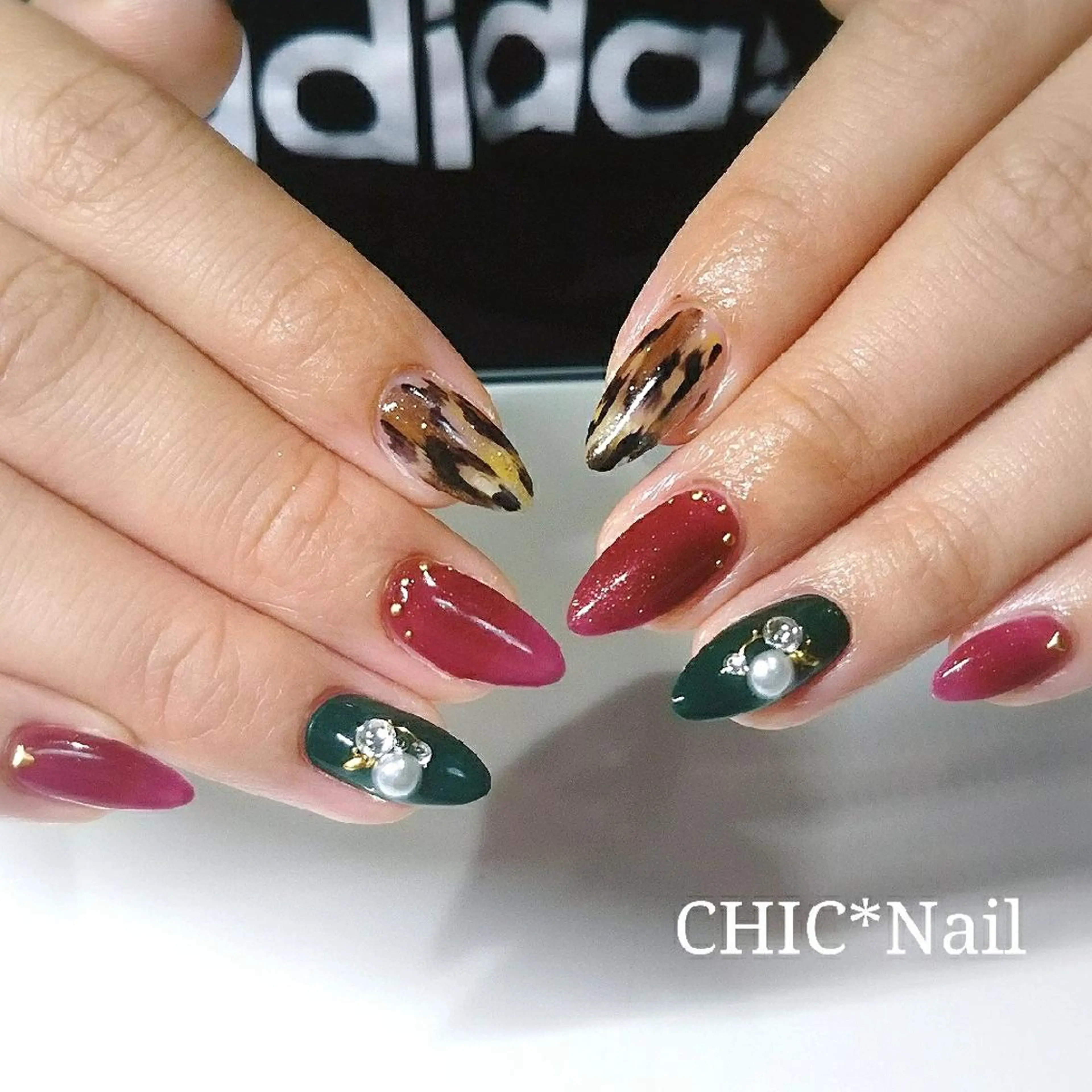 ネイル Chic. nailのネイルデザイン