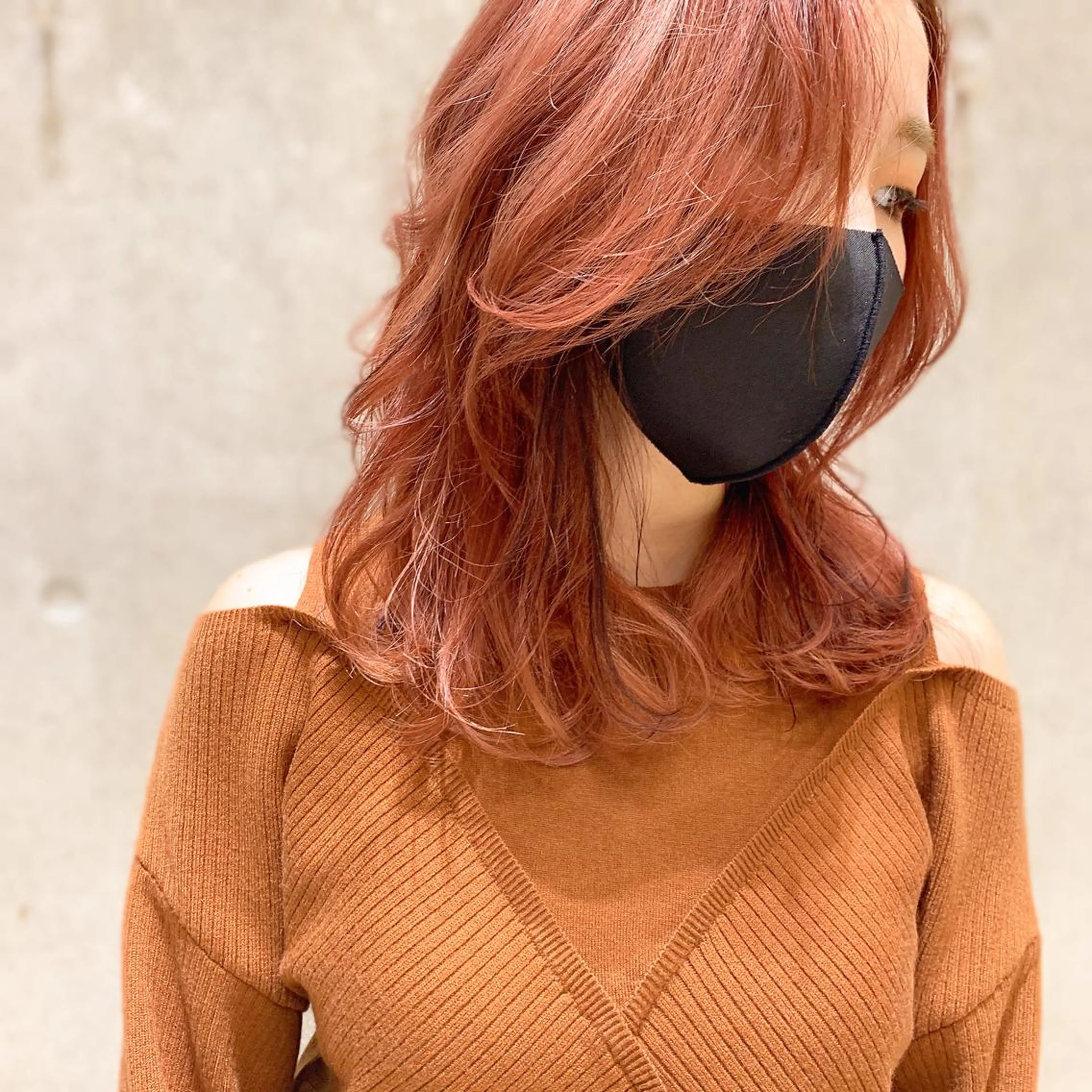 ロング カラー ブリーチ KURO/韓国ヘア /レイヤーカットのヘアスタイル