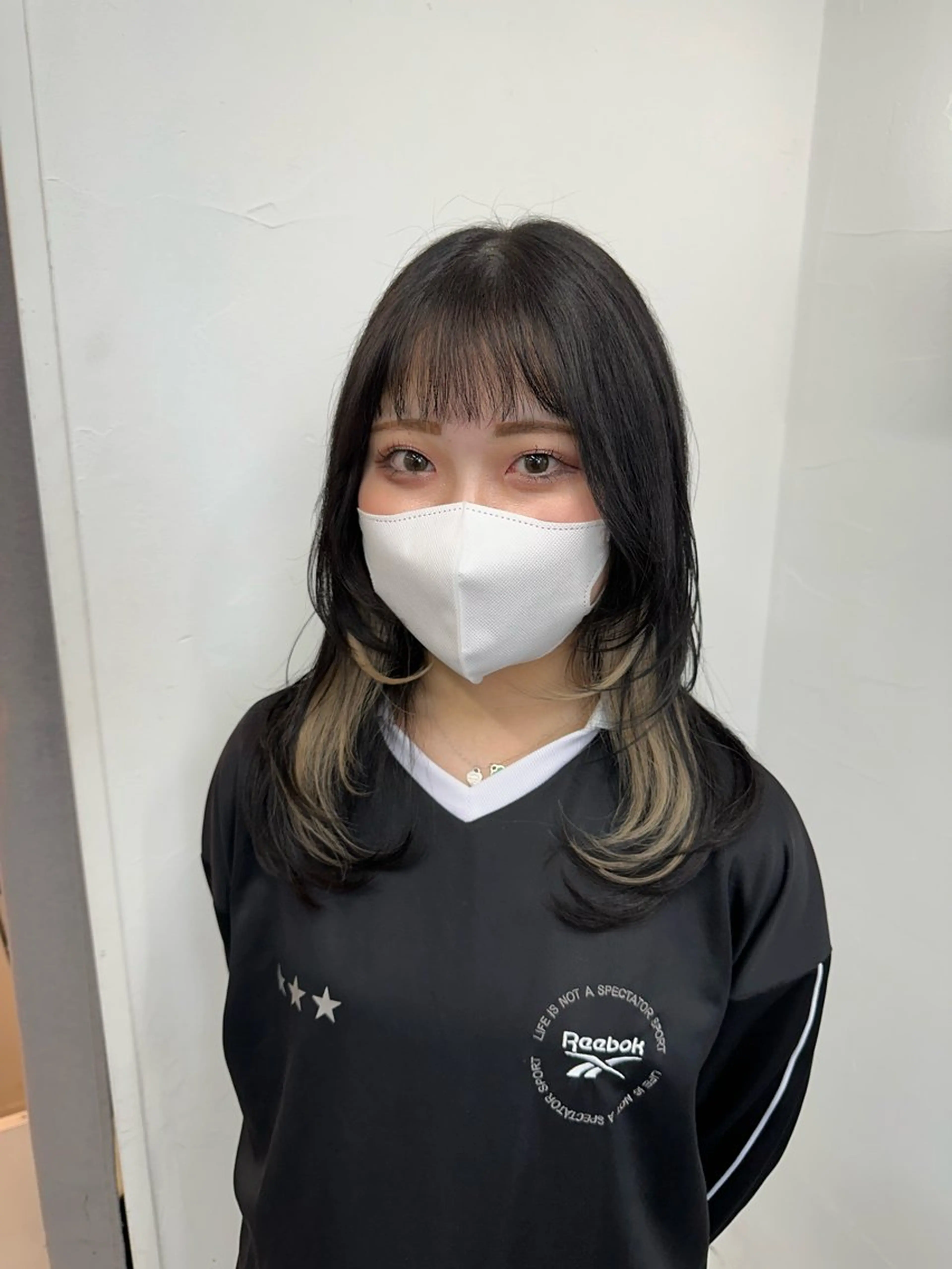 ロング カラー ブリーチ ケアブリーチ インナーカラー レイヤーカット カット ヘアカラー トリートメント インナーカラー/レイ ヤーカット♡/マキシのヘアスタイル