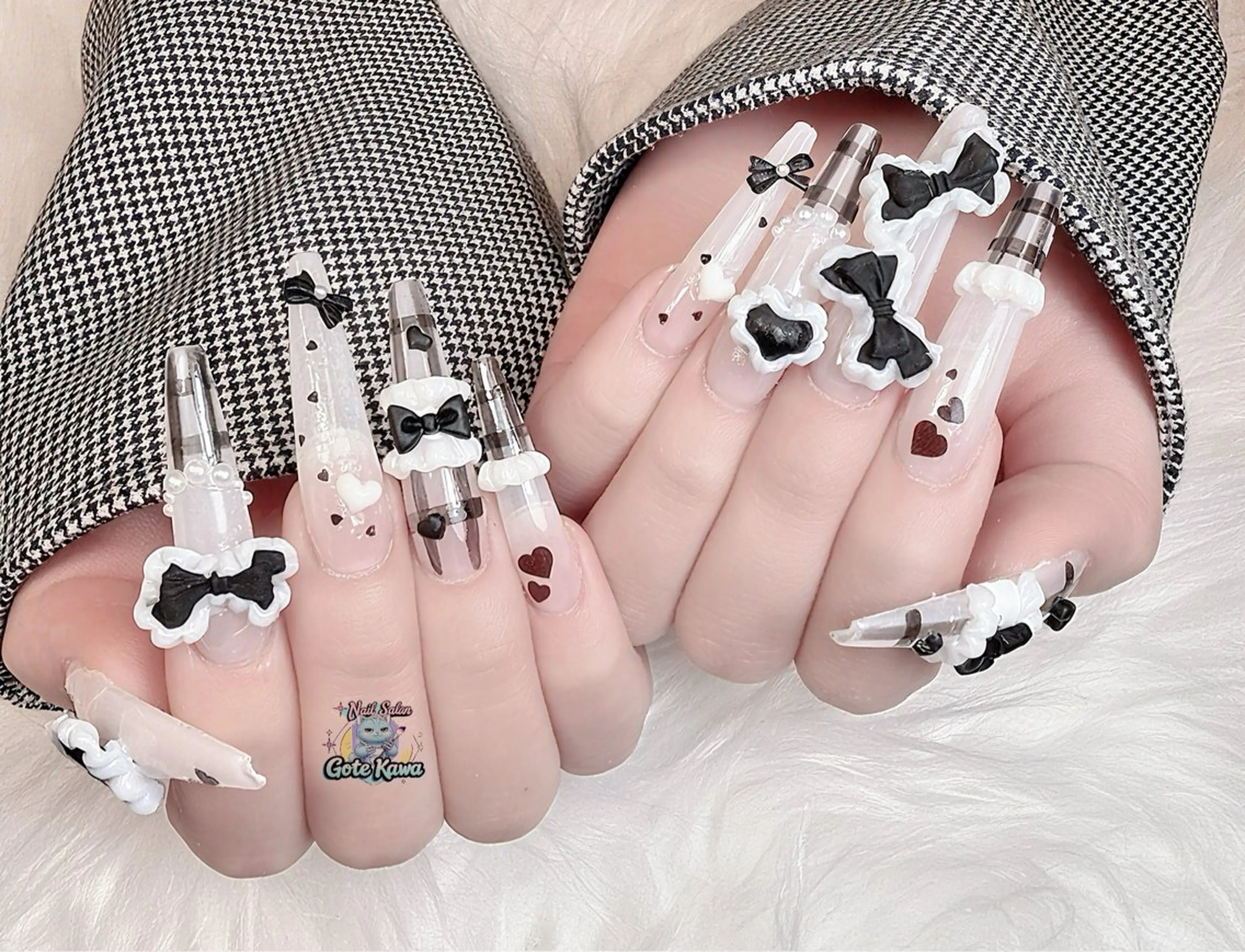 ネイル アートネイル オーロラネイル ボルドー チークネイル フレンチネイル GOTE KAWA Nail Salon(ゴテかわ)所属・Gote Kawa nail salonのネイルデザイン