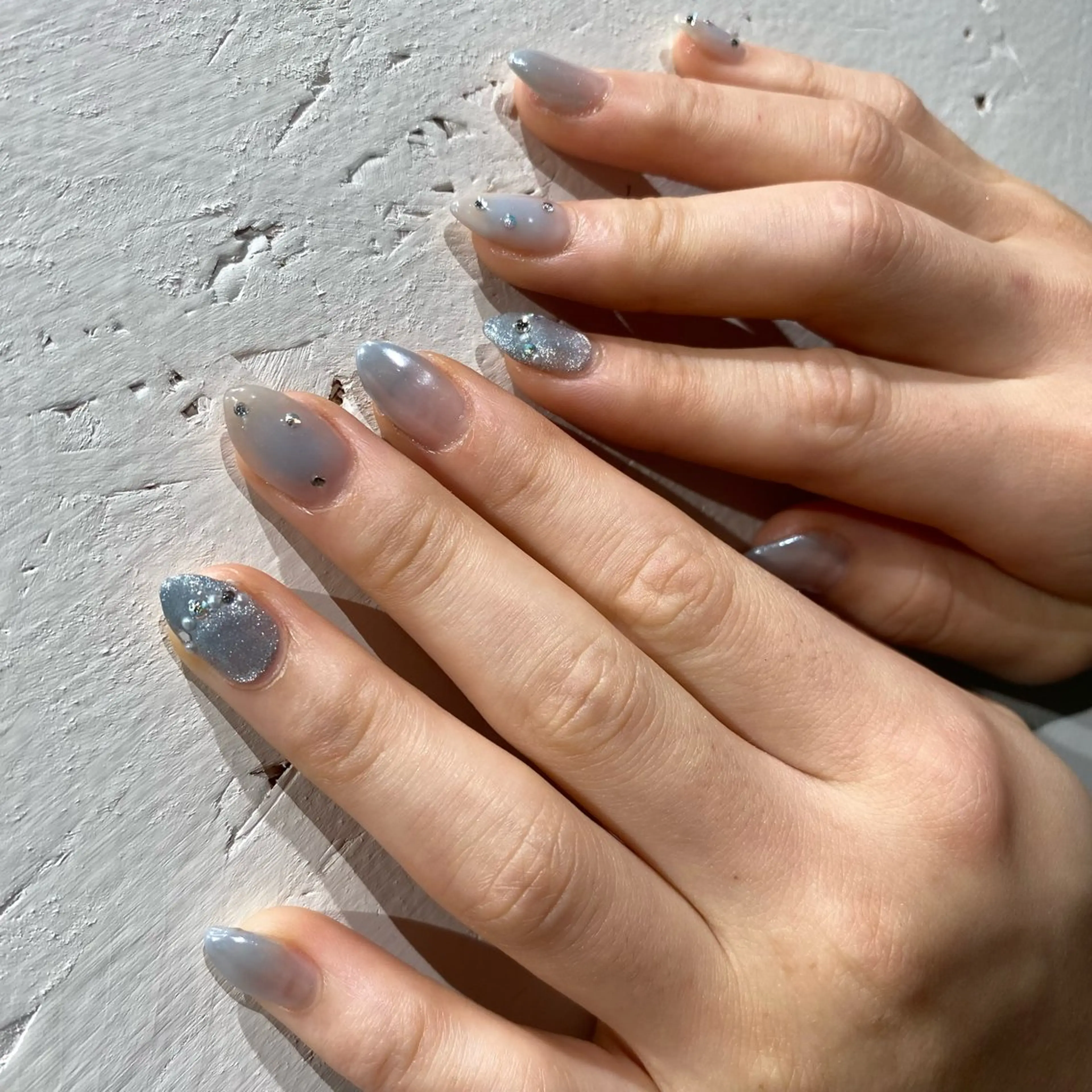 ネイル フットネイル フレンチネイル ジェルネイル グラデーション マグネットネイル ハンドネイル ヘアー.ネイル二刀流 misa🫧のヘアスタイル