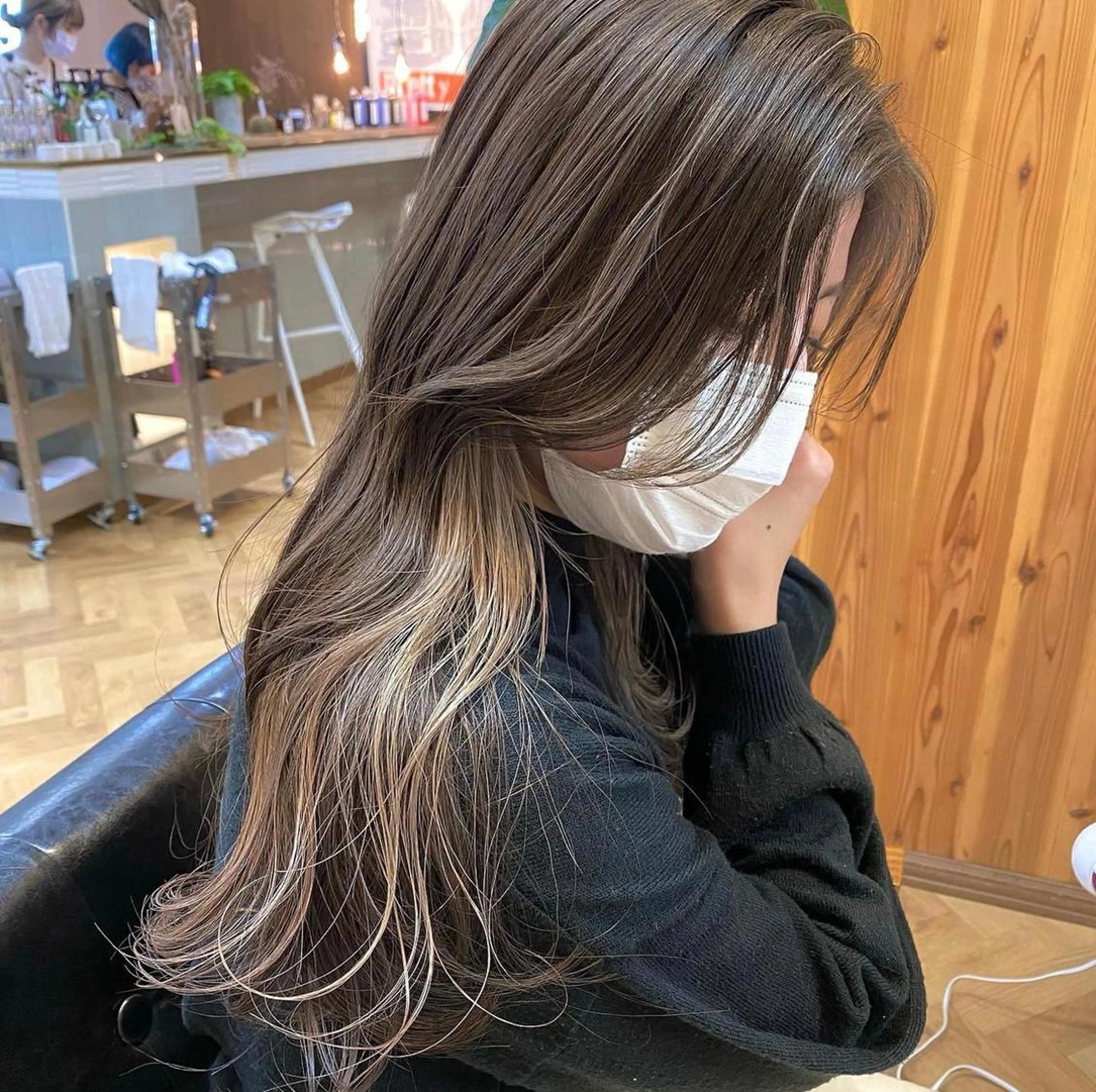 ロング カラー パーマ ヘアアレンジ メンズ キッズ ネイル マツエク・マツパ アイブロウ ホワイト カット ヘアカラー EMANON梅田店所属・前川 朋香のヘアスタイル