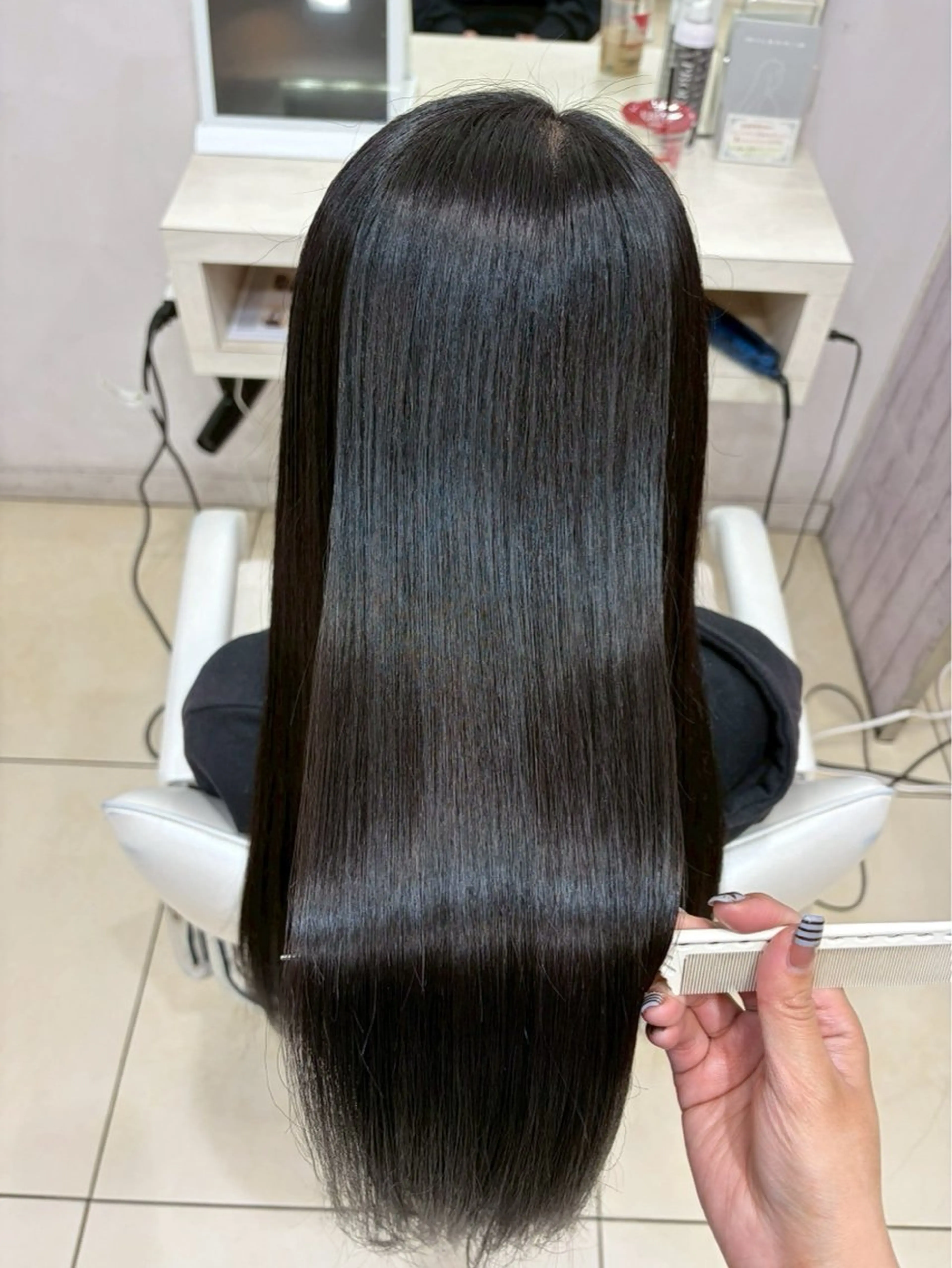 ロング ヘアカラー [髪質改善カラー] 光^._.^の眉毛・アイブロウイメージ