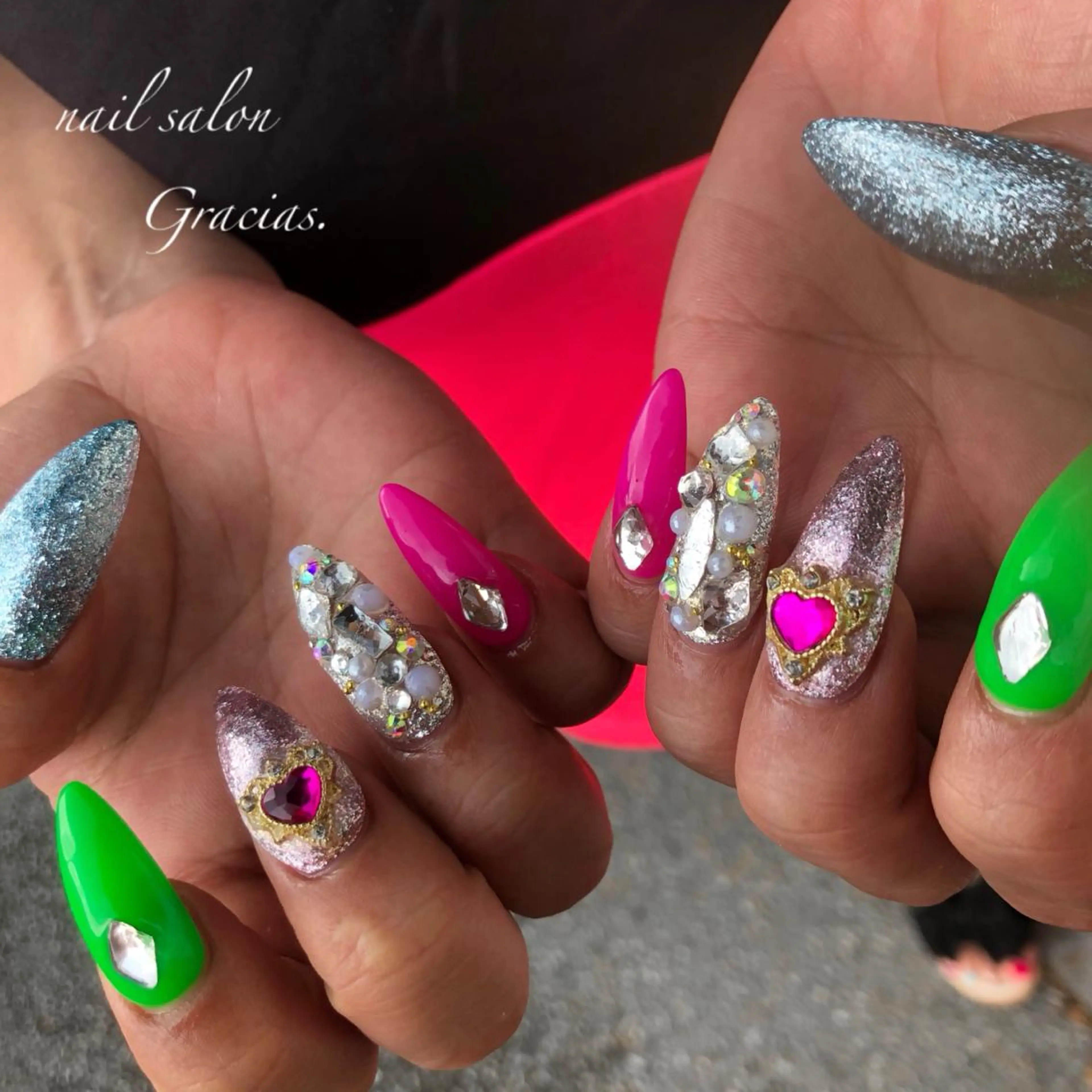 ネイル アートネイル フットネイル フレンチネイル ジェルネイル ニュアンスネイル Gracias. rieのネイルデザイン