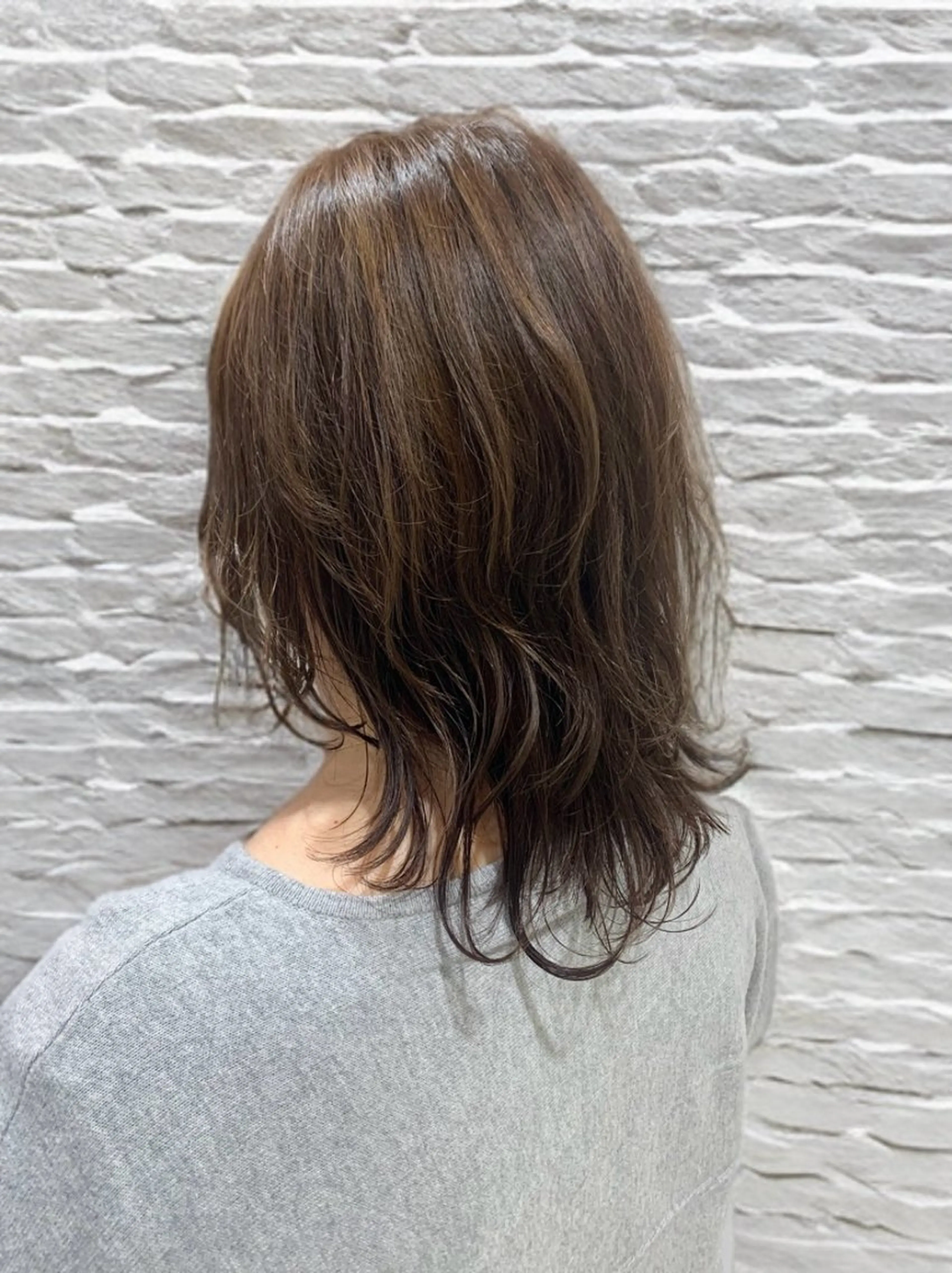 ミディアム ウルフカット カット トリートメント brace 立花のヘアスタイル