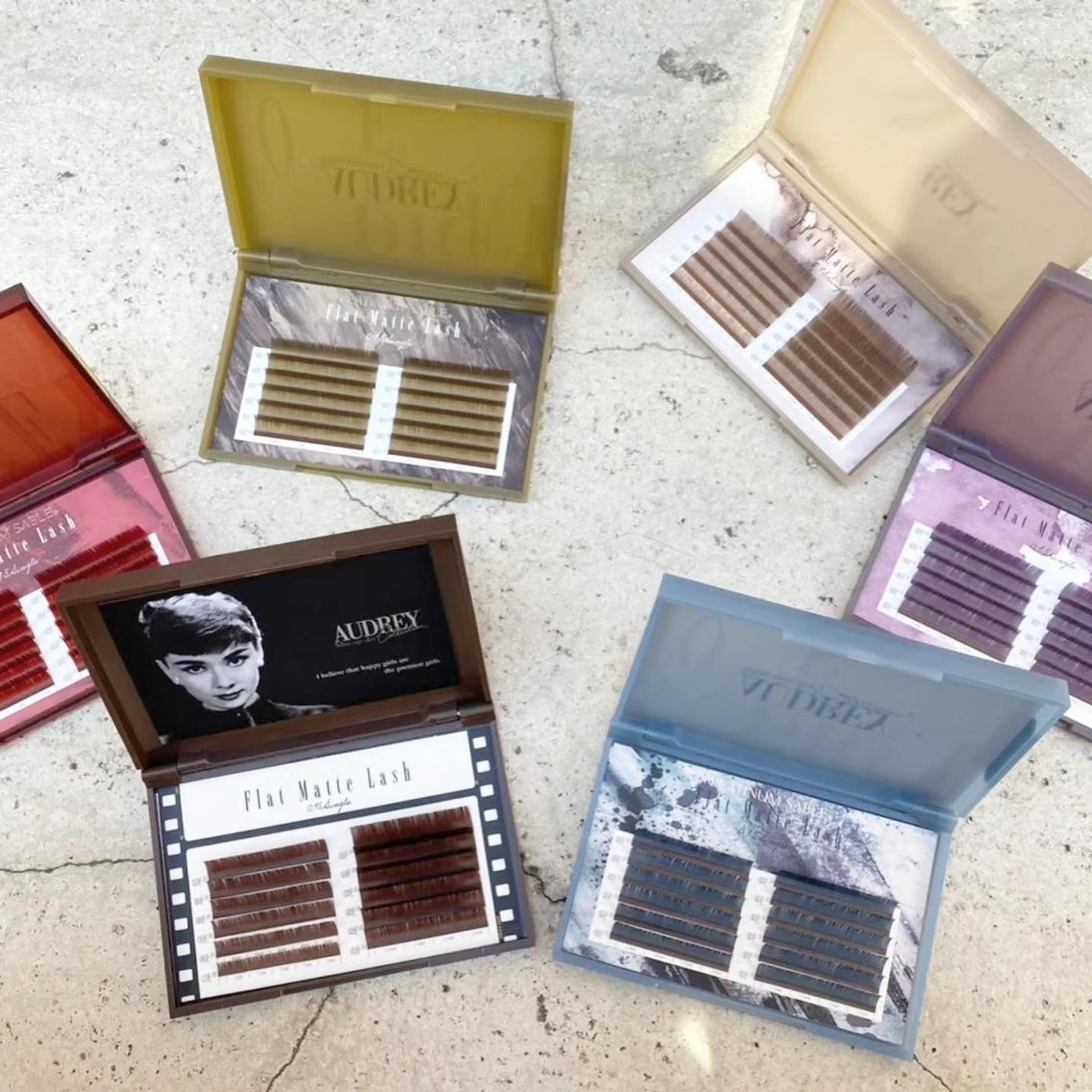 マツエク・マツパ ナチュラル トップアイリスト やつだ🐩のマツエク・マツパデザイン